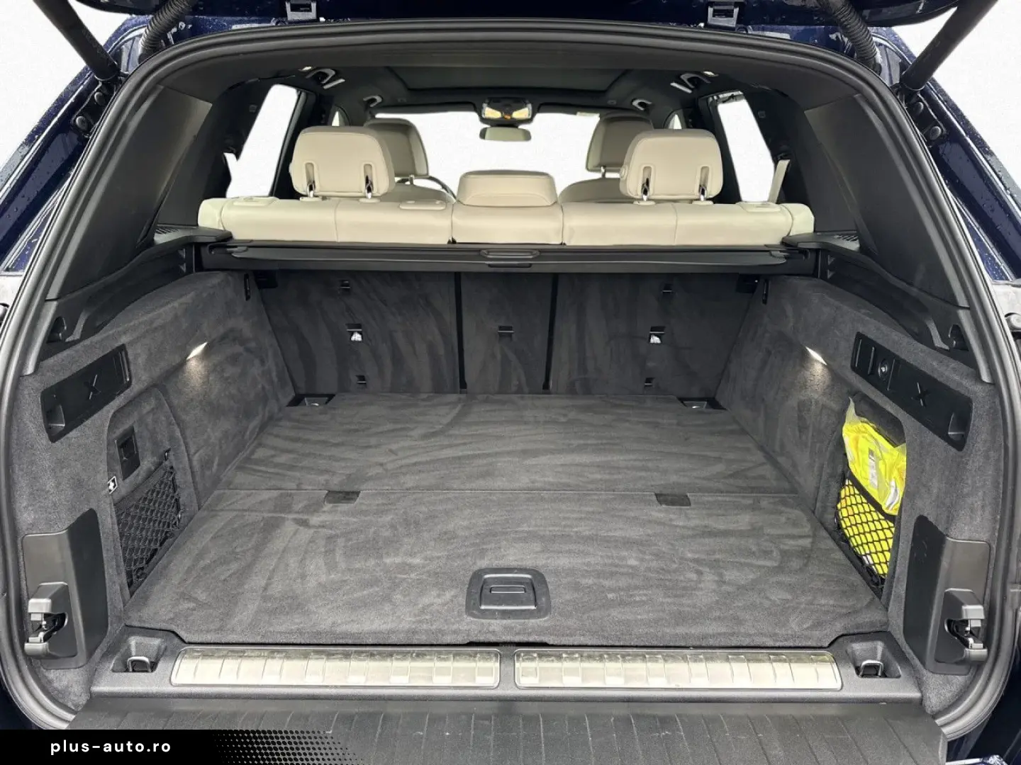 BMW X5 xDrive50e M Sport 2-Achs AHK Pano 360  DAPro