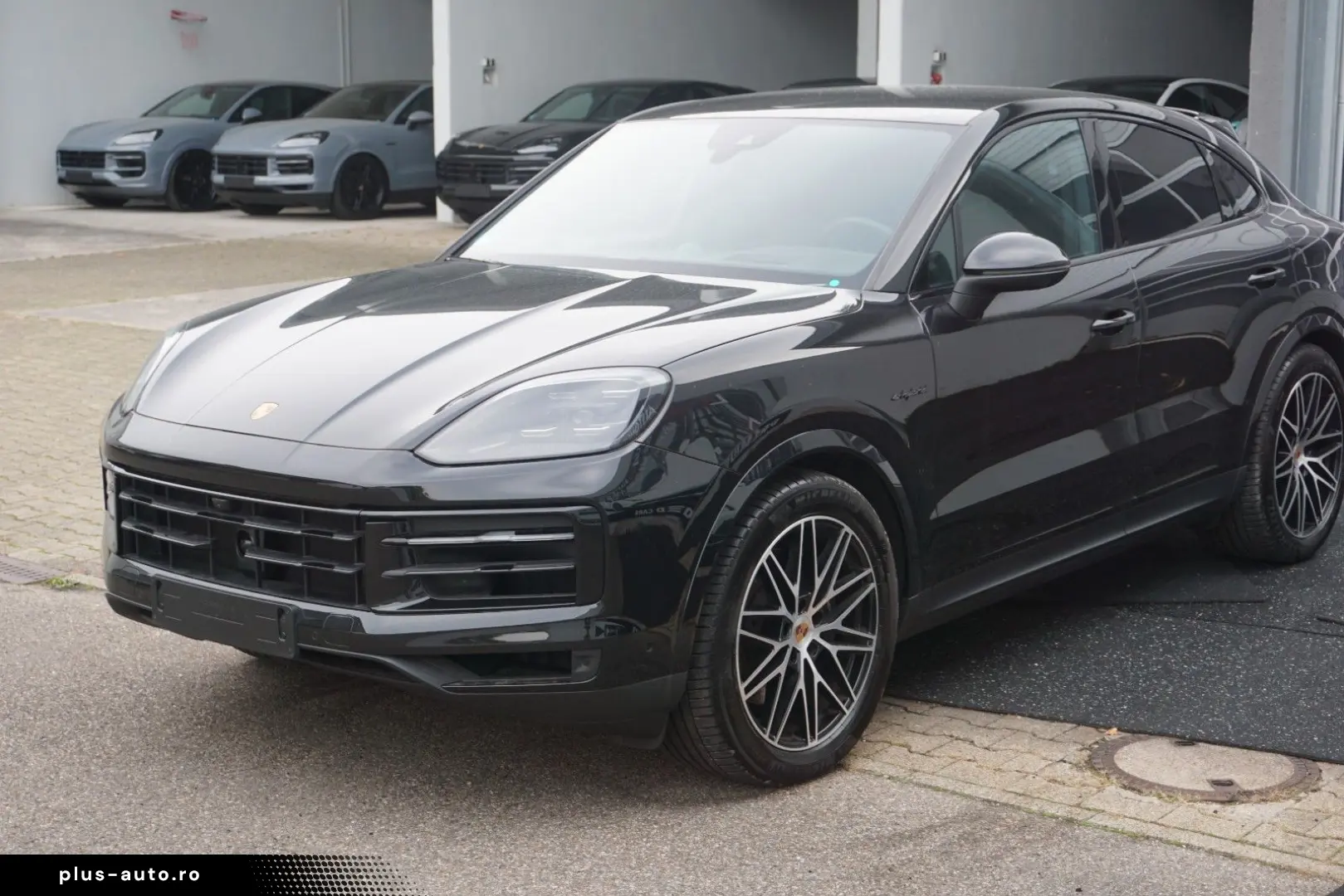PORSCHE Cayenne Coupe E-Hybrid MASSAGE BOSE