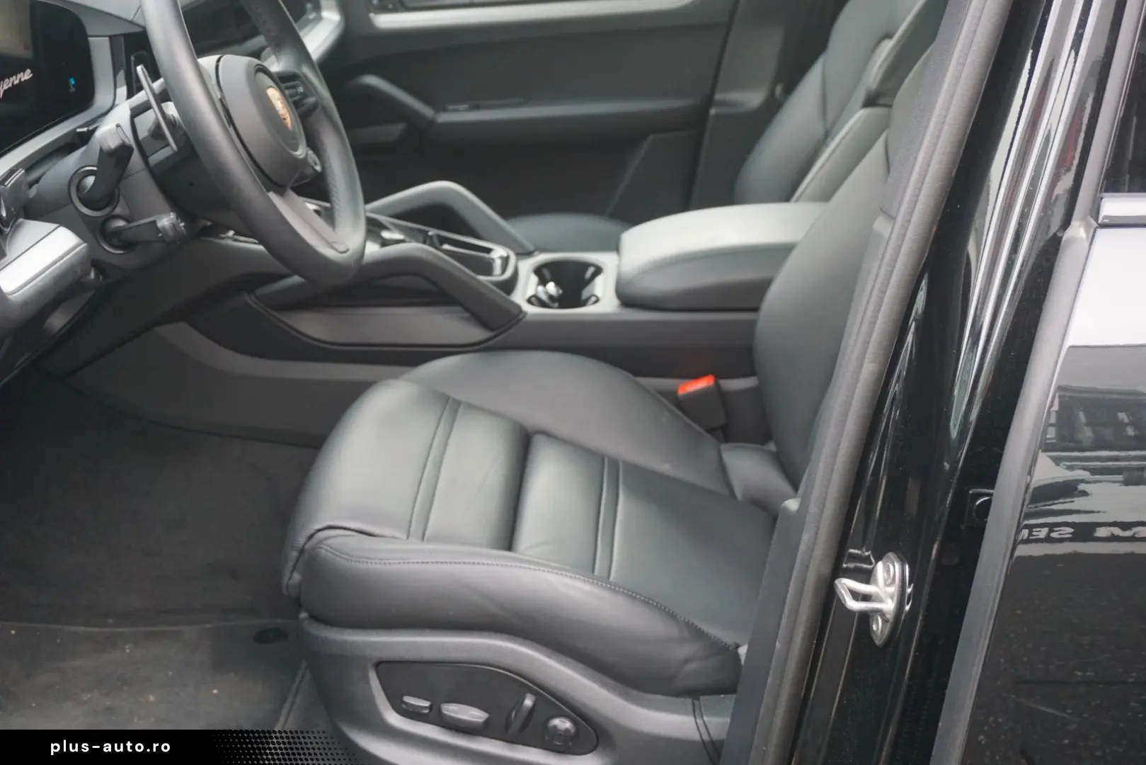 PORSCHE Cayenne Coupe E-Hybrid MASSAGE BOSE