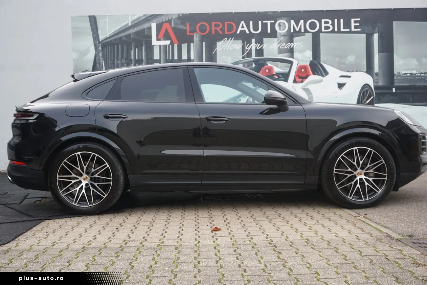 PORSCHE Cayenne Coupe E-Hybrid MASSAGE BOSE