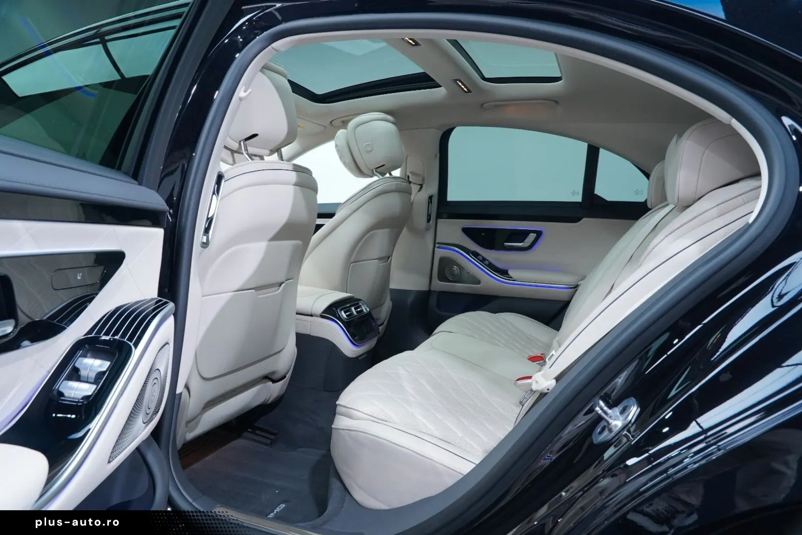 MERCEDES-BENZ S 450d 4Matic_AMG_Line_PANO BURMESTER®