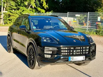 PORSCHE Cayenne S E-Hybrid
