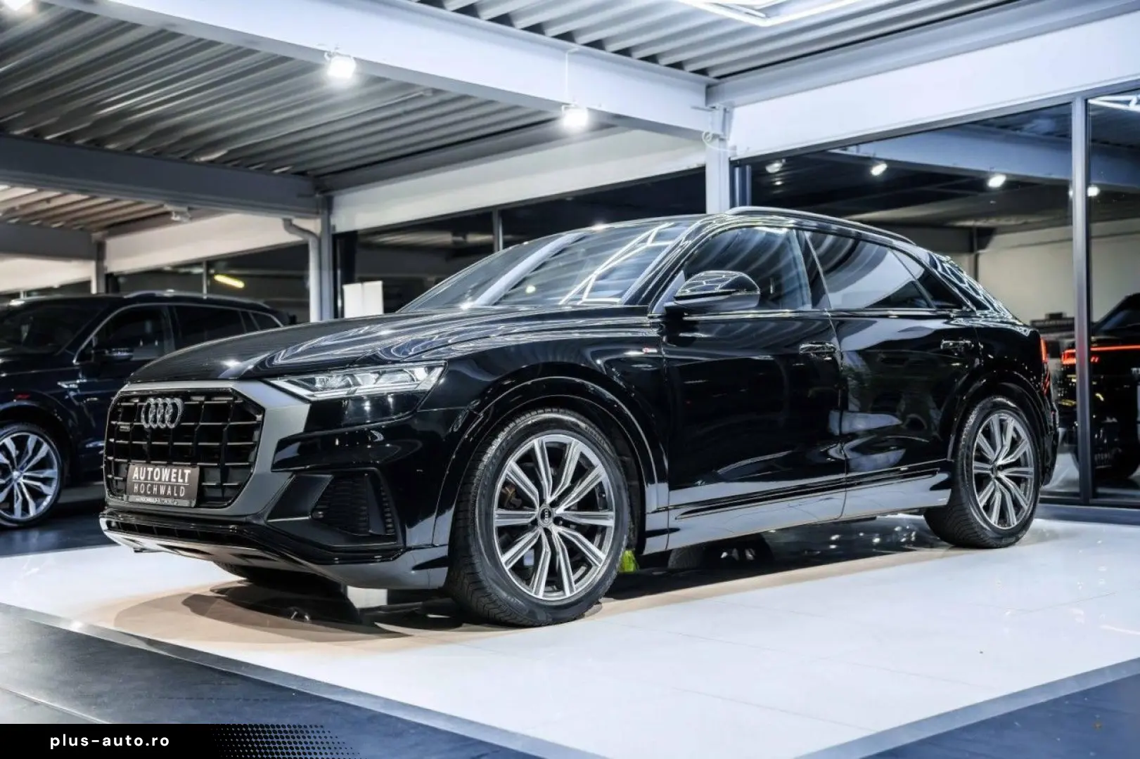 AUDI Q8 3.0 TDI quattro S-Line Black B&O NAVI LED 21