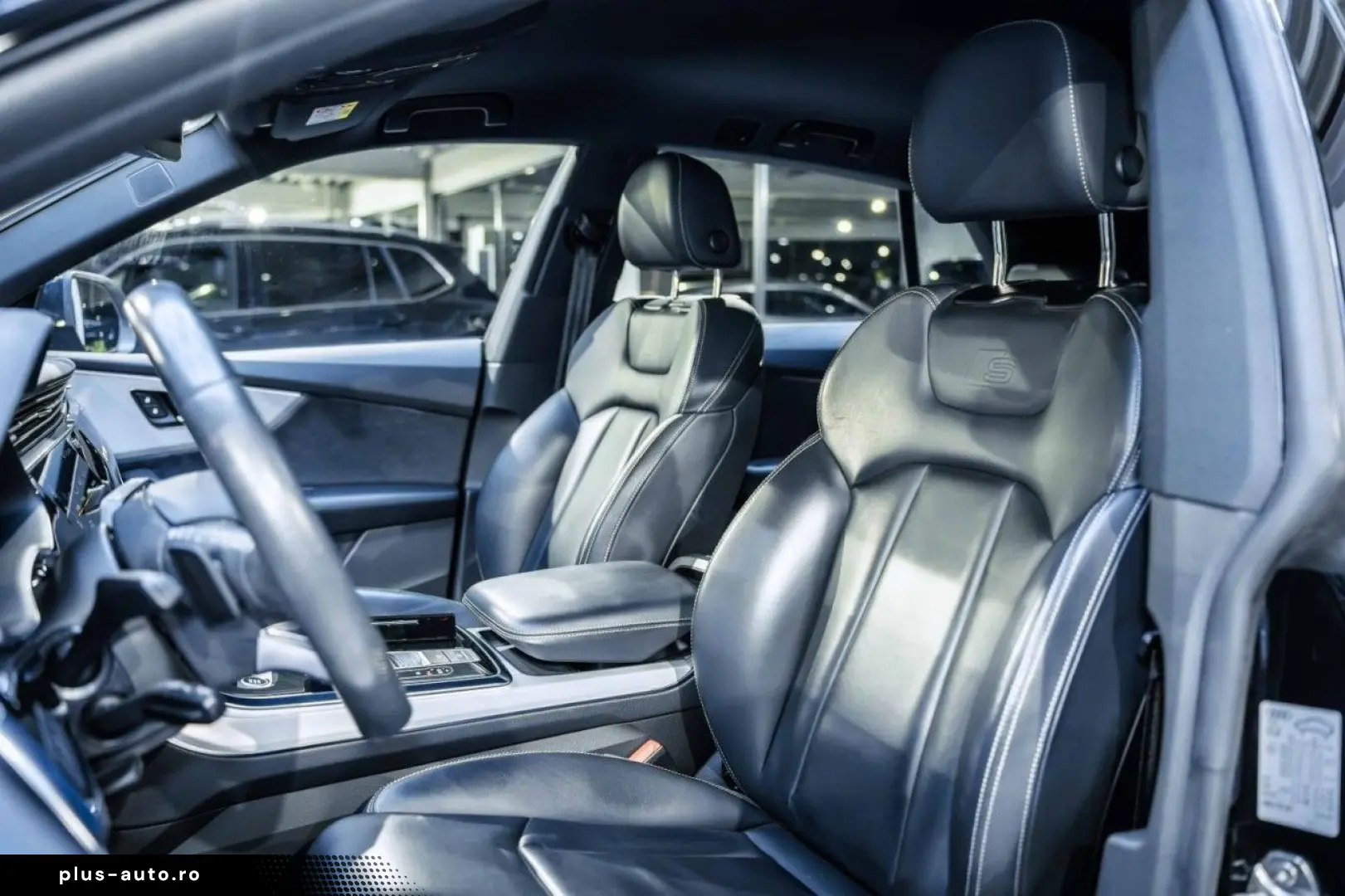 AUDI Q8 3.0 TDI quattro S-Line Black B&O NAVI LED 21