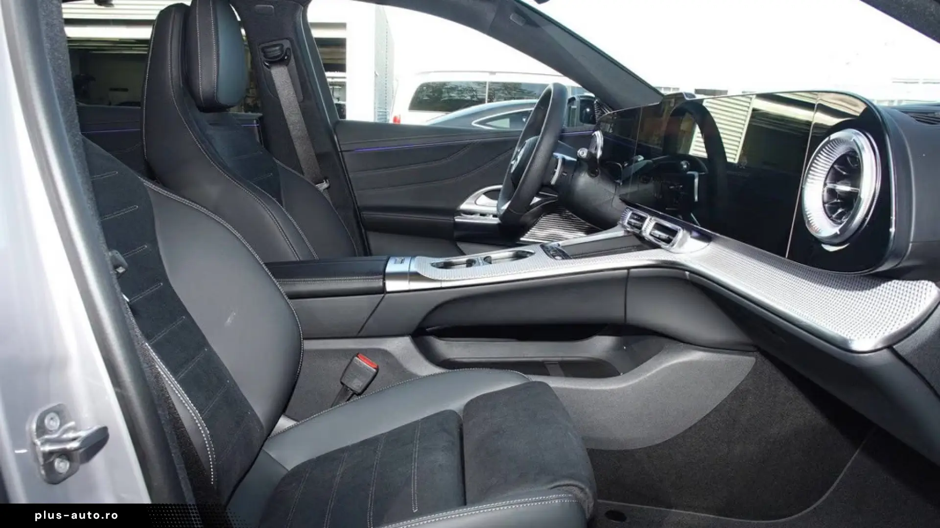 Mercedes-Benz C 400 4MATIC AMG Line elektrisch NIGHT