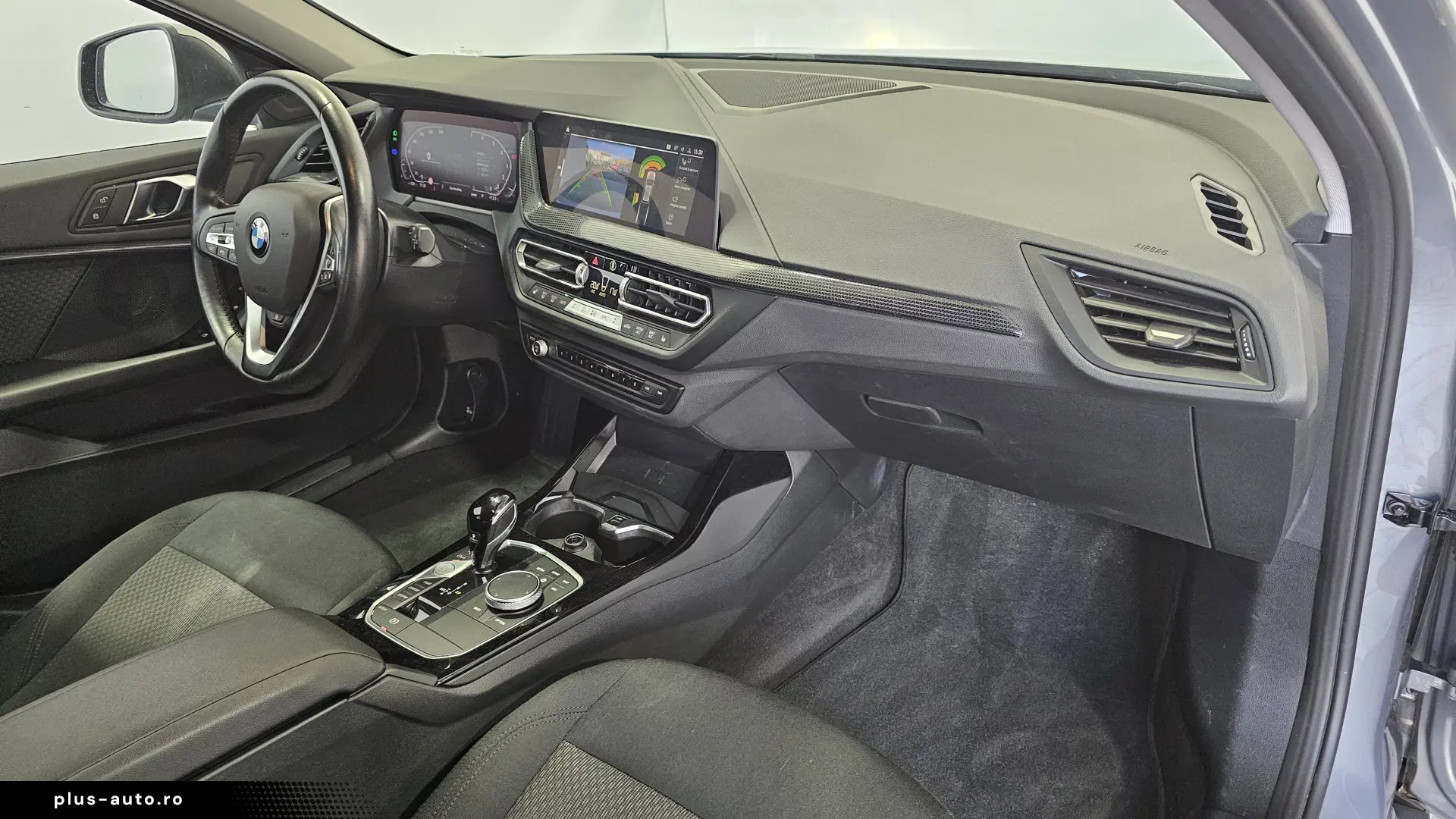 BMW Seria 1 118i Advantage