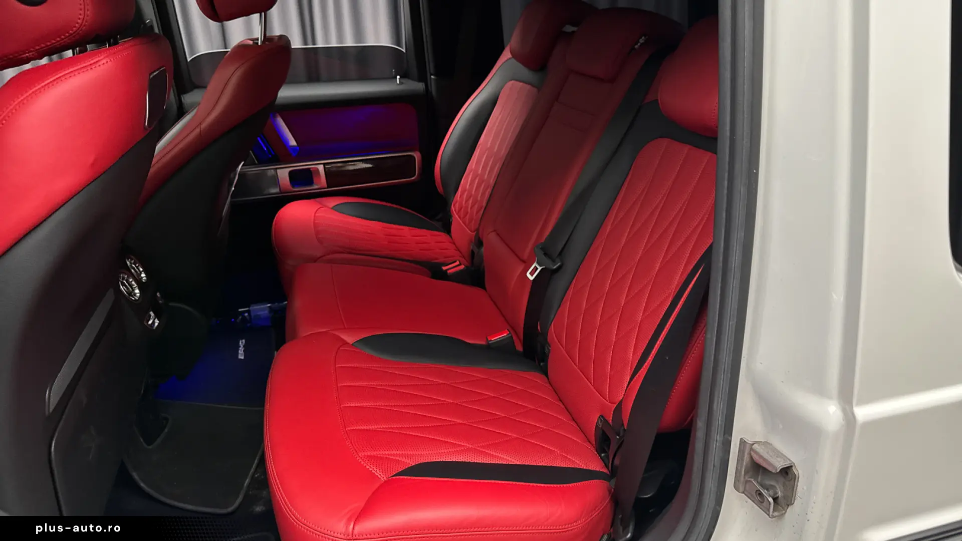 Mercedes-Benz G 63 AMG (predare leasing )