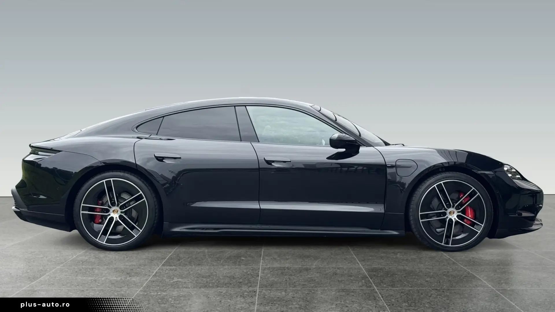 Porsche Taycan GTS