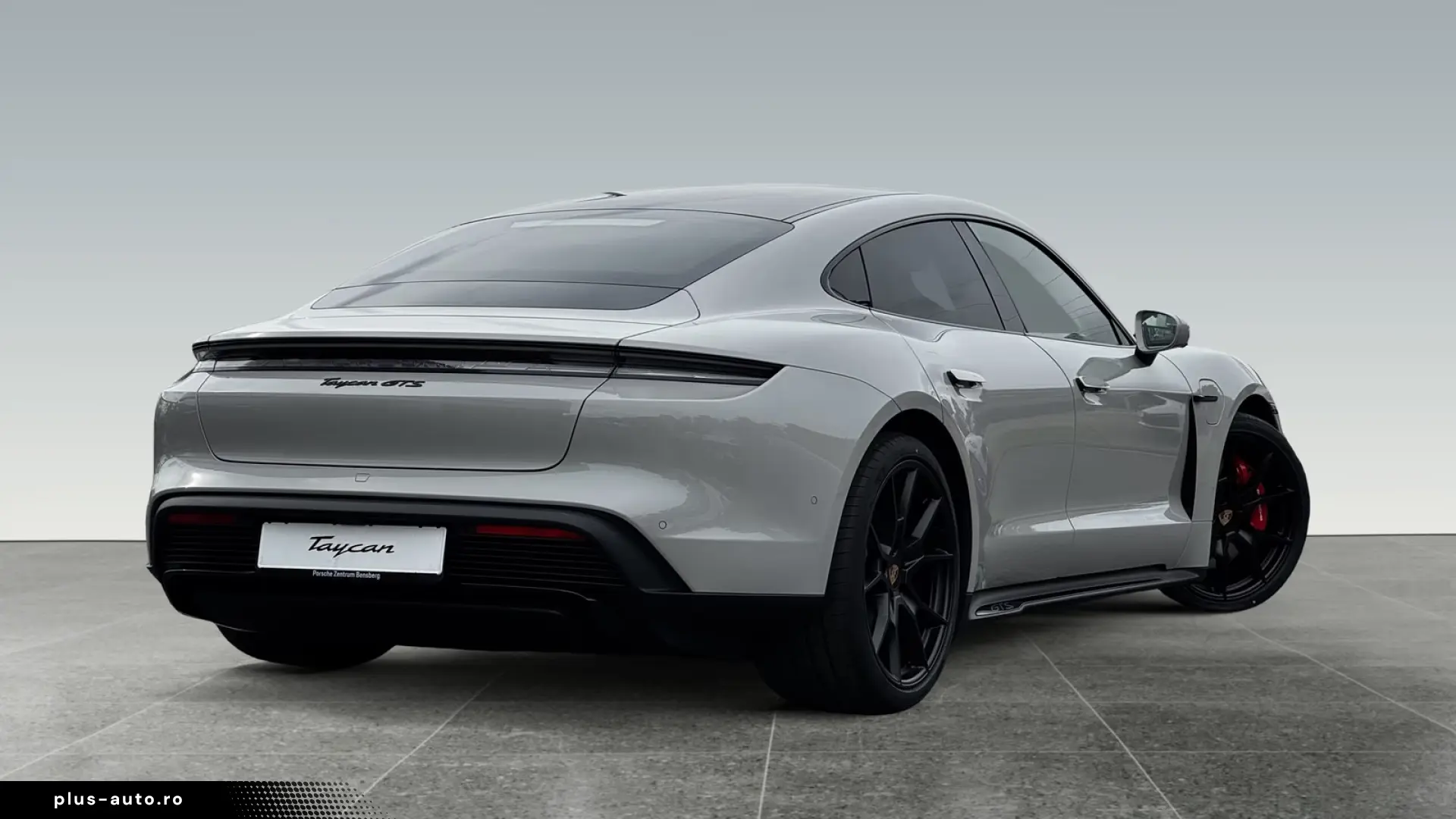 Porsche Taycan GTS