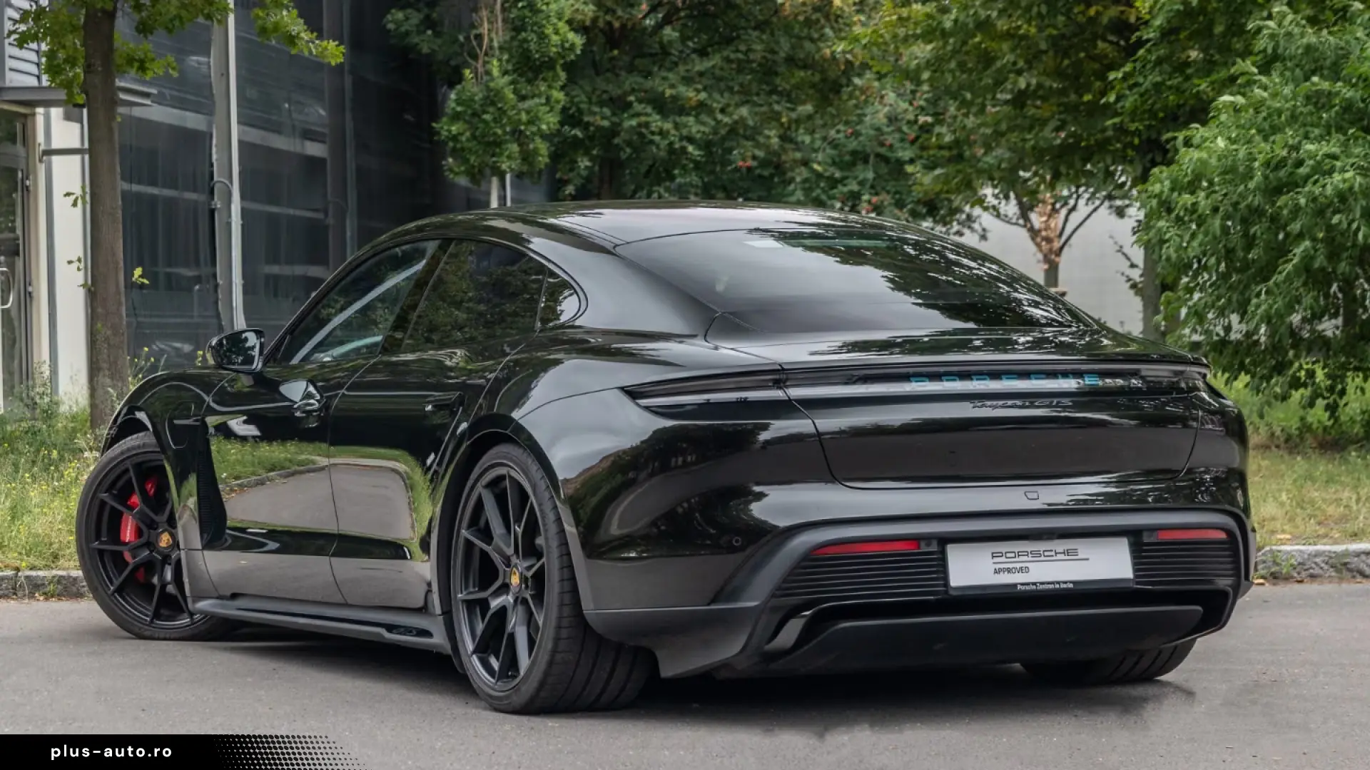 Porsche Taycan GTS InnoDrive Head-Up LED-Matrix BOSE