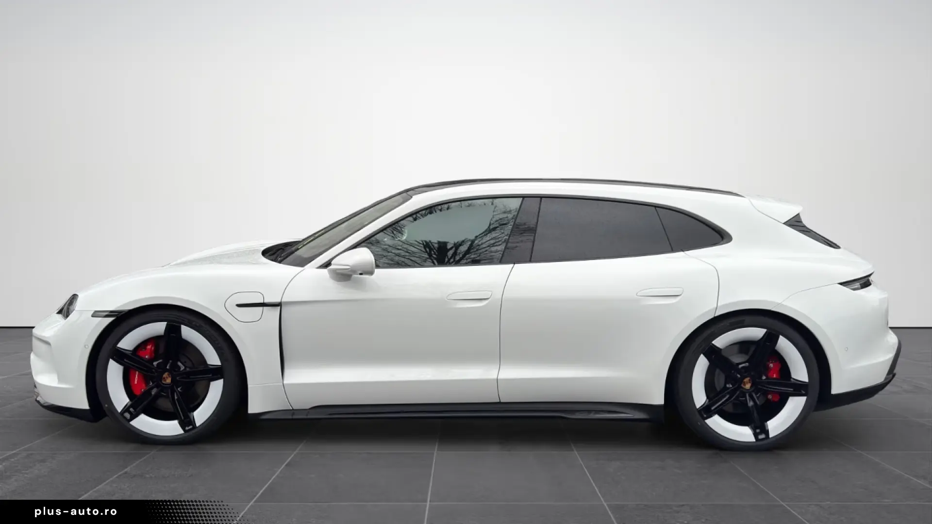 Porsche Taycan GTS Sport Turismo HA-Lenkung Active-Ride
