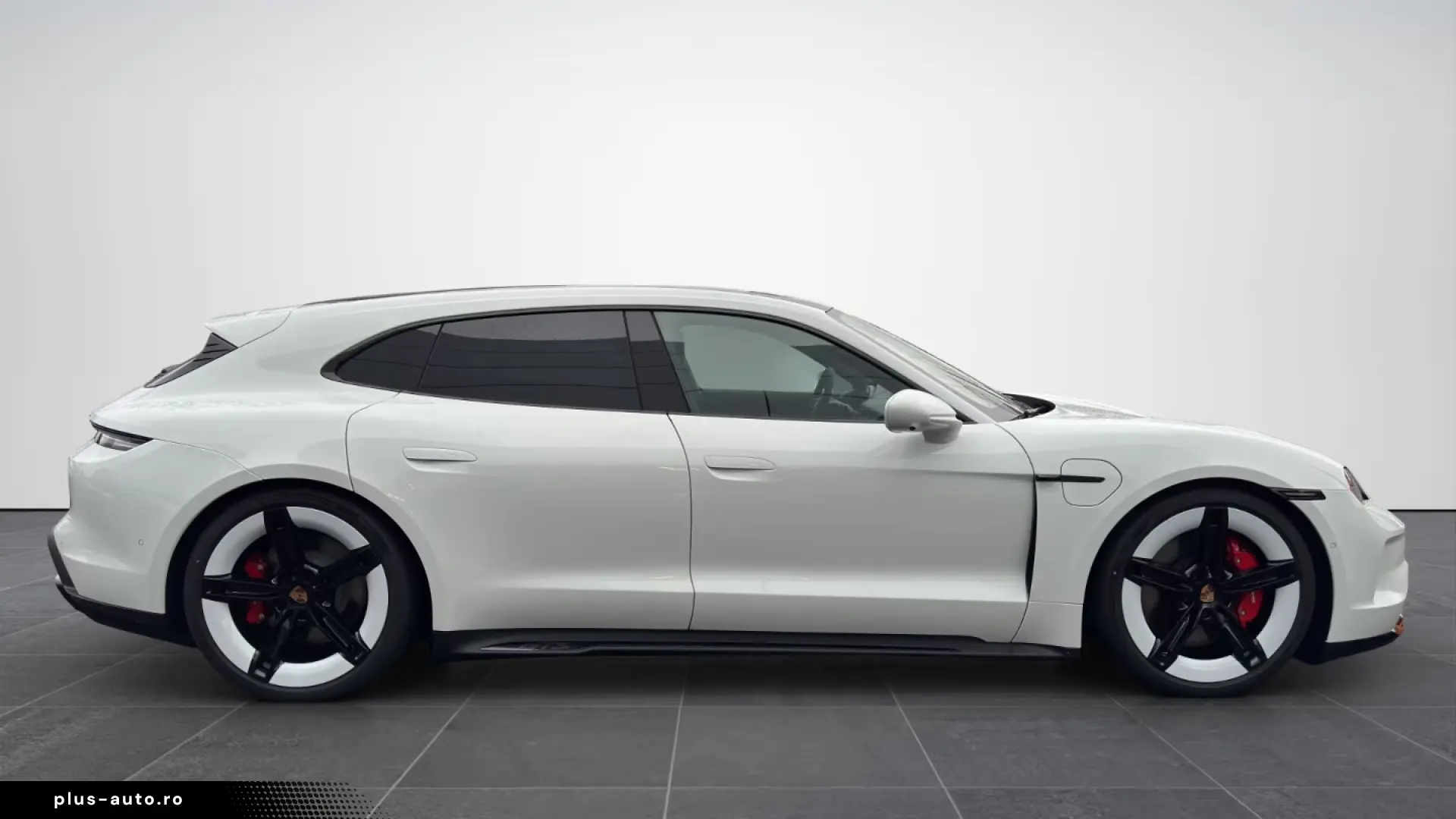 Porsche Taycan GTS Sport Turismo HA-Lenkung Active-Ride