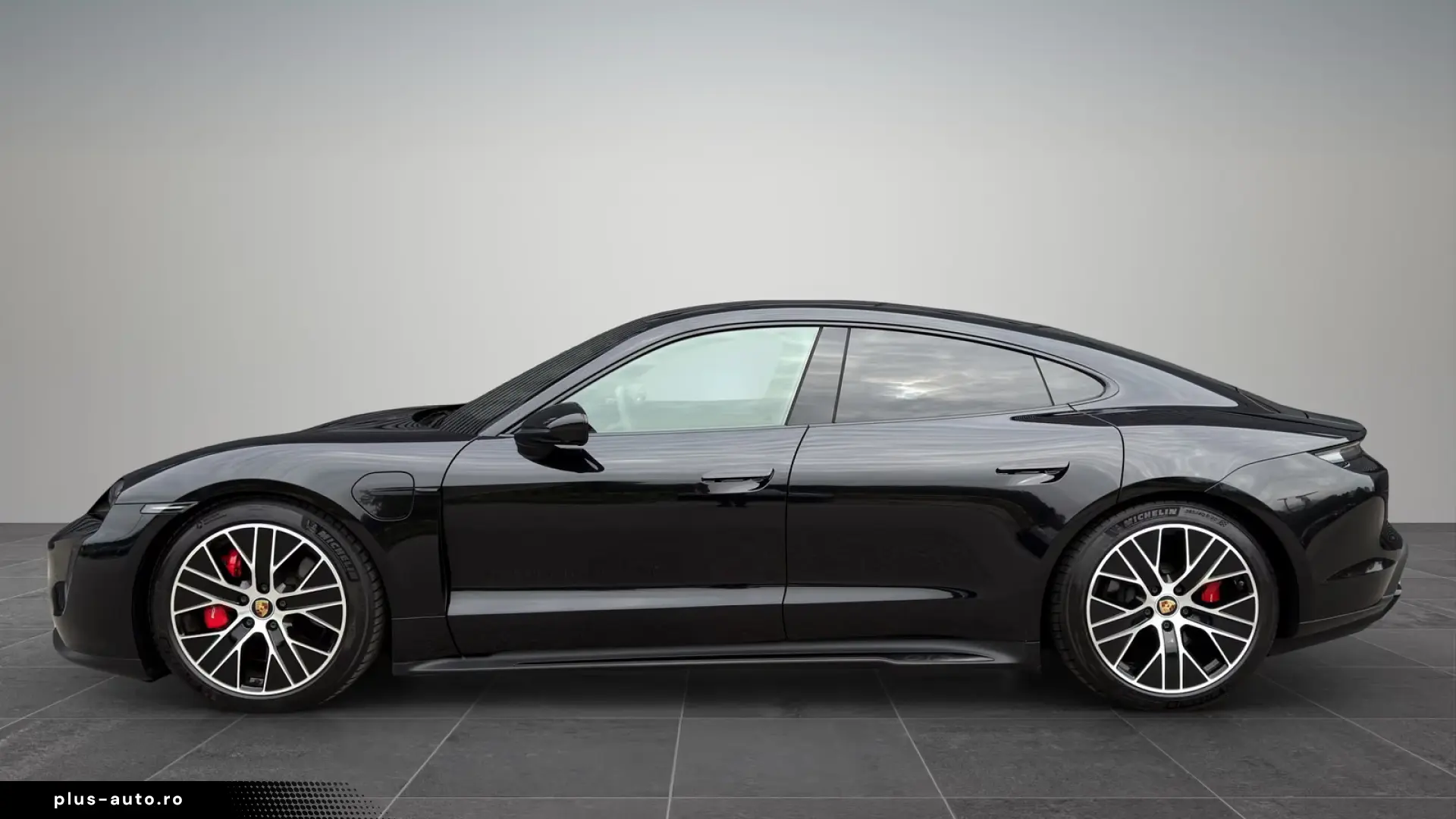 Porsche Taycan GTS