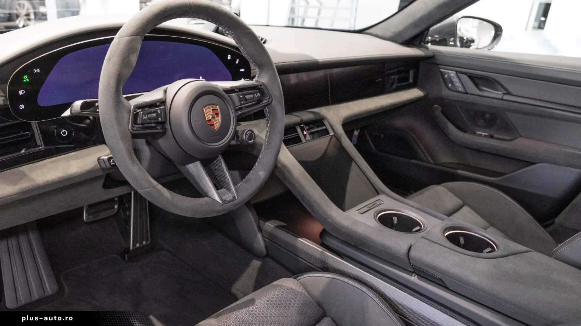 Porsche Taycan GTS InnoDrive HUD Soft-Close LED-Matrix