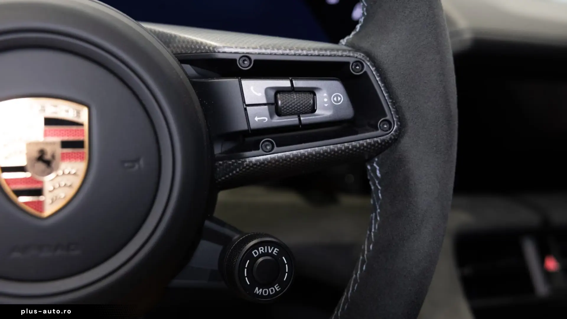 Porsche Taycan GTS InnoDrive HUD Soft-Close LED-Matrix