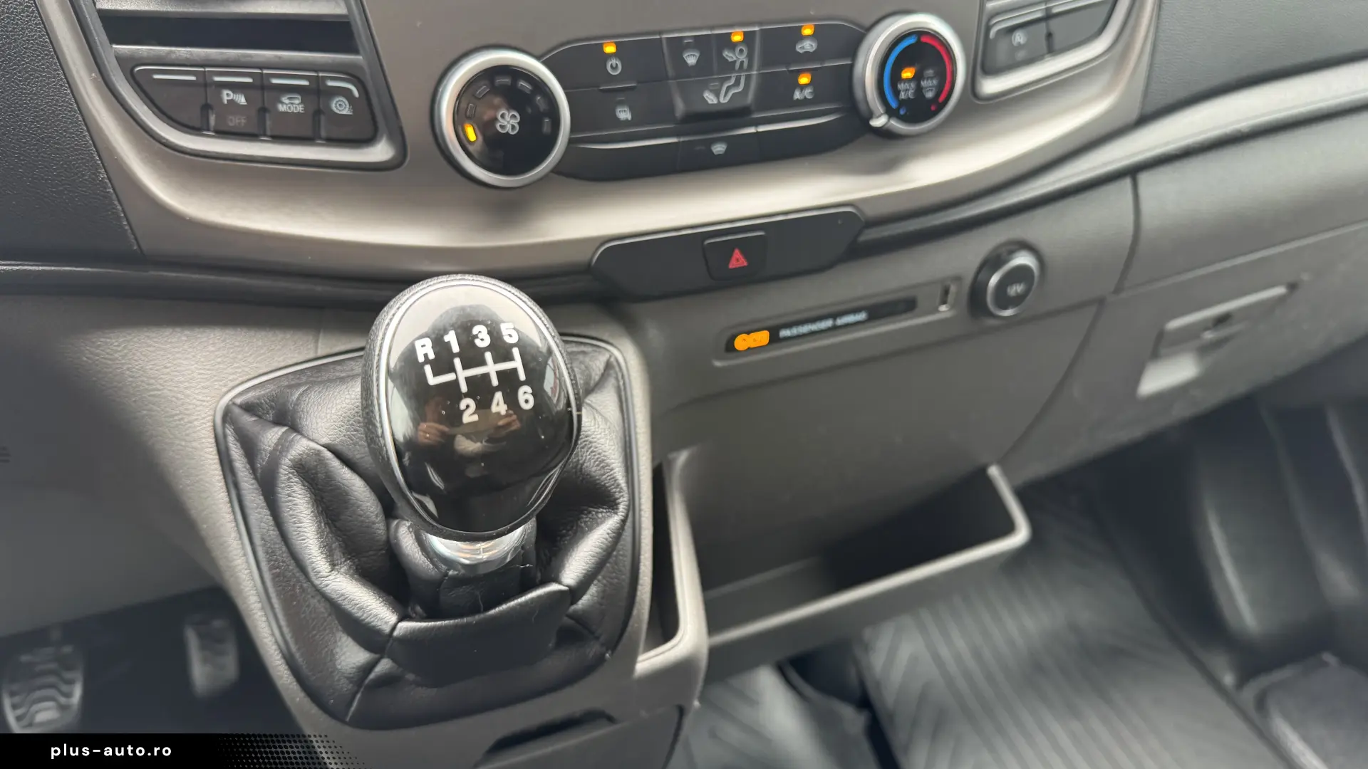 Ford Transit Kasten 330 L2 2 0 TDCI