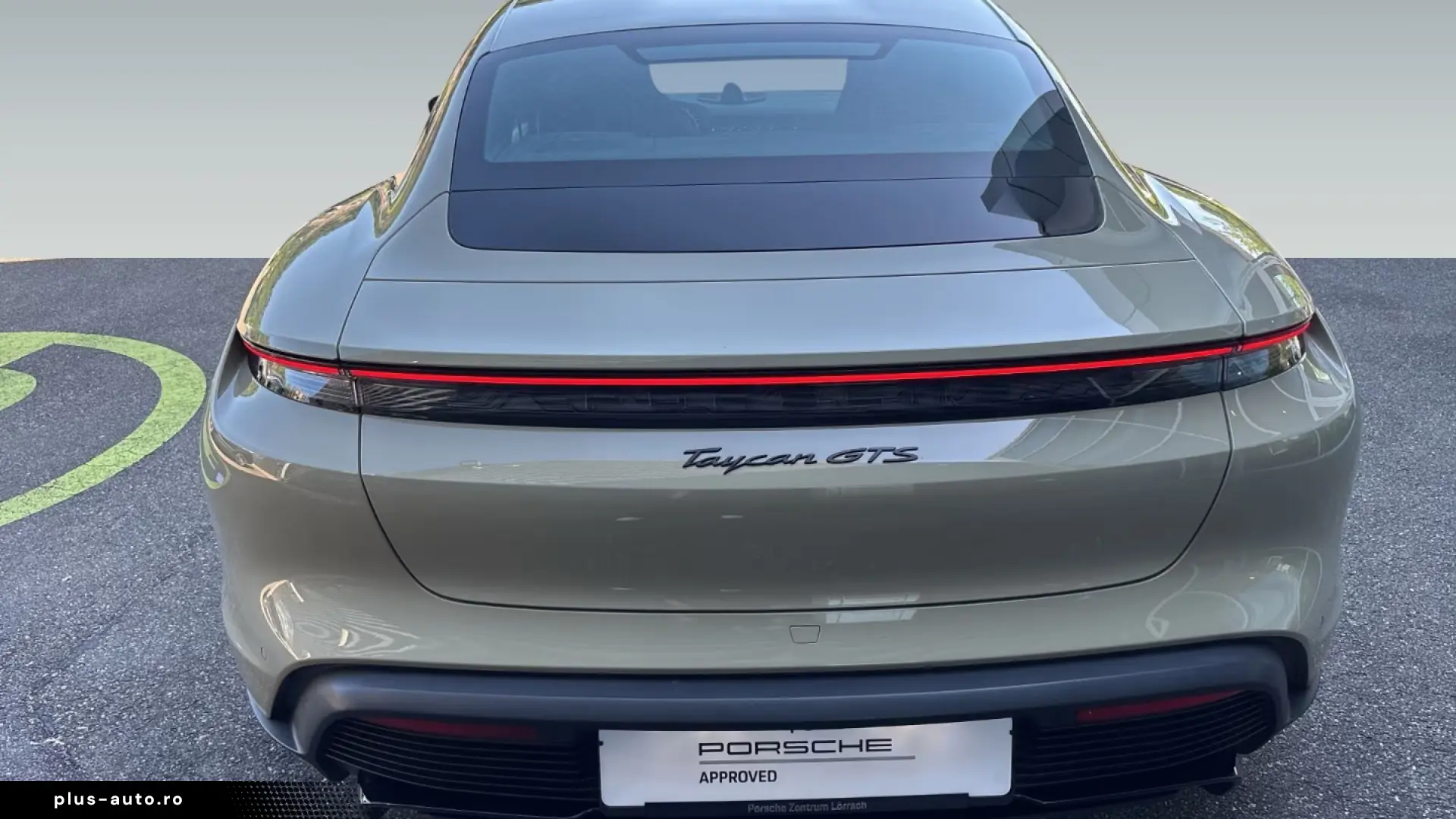 Porsche Taycan GTS Burmester HA-Lenkung Surround-View