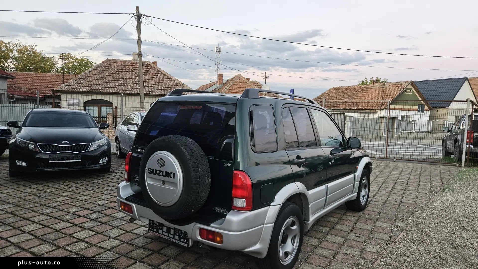Suzuki grand voiara 2.0
