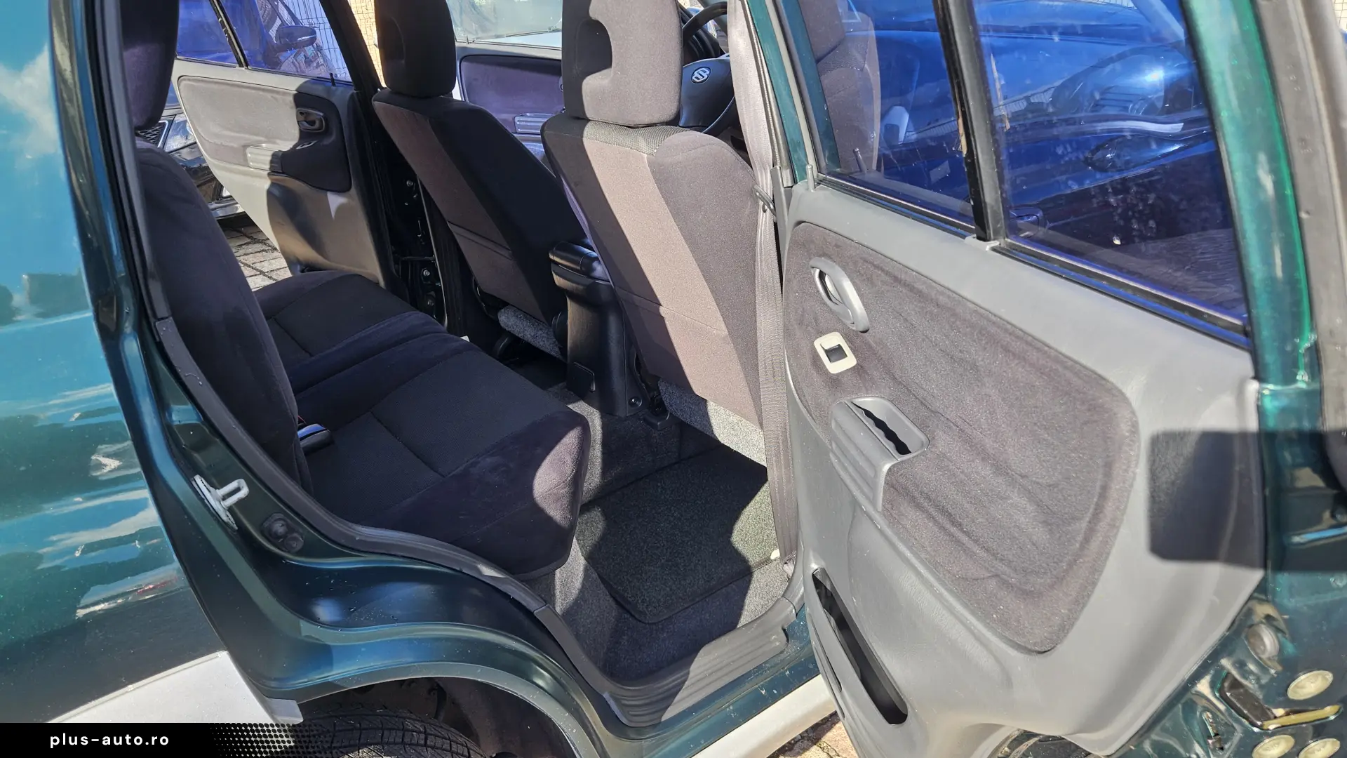 Suzuki grand voiara 2.0