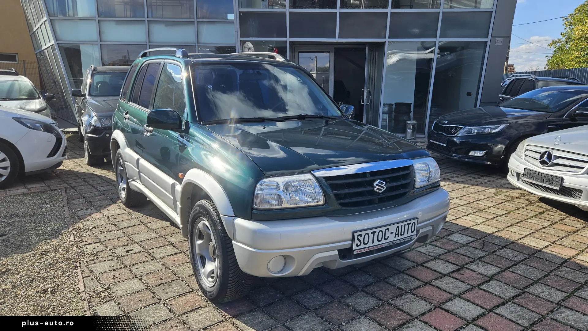 Suzuki grand voiara 2.0