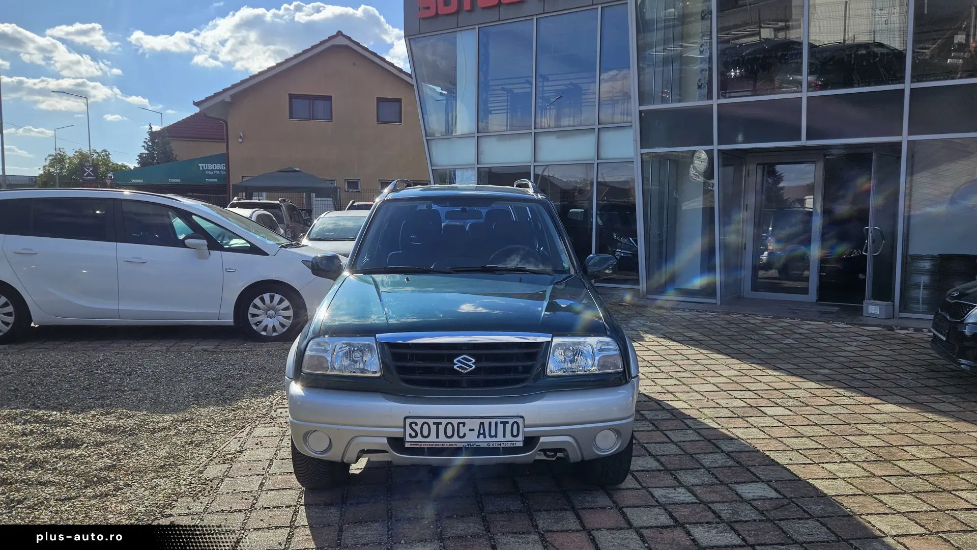 Suzuki grand voiara 2.0