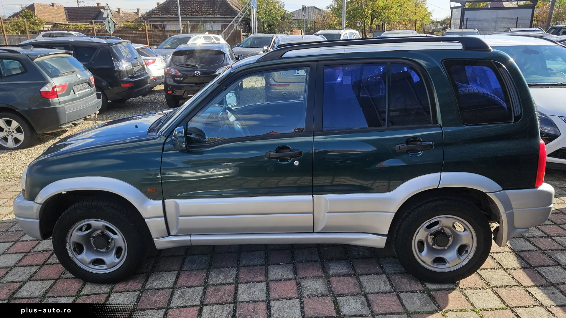 Suzuki grand voiara 2.0