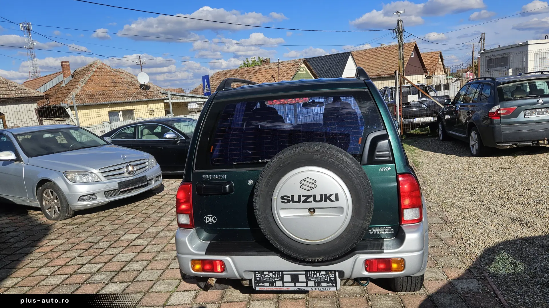 Suzuki grand voiara 2.0