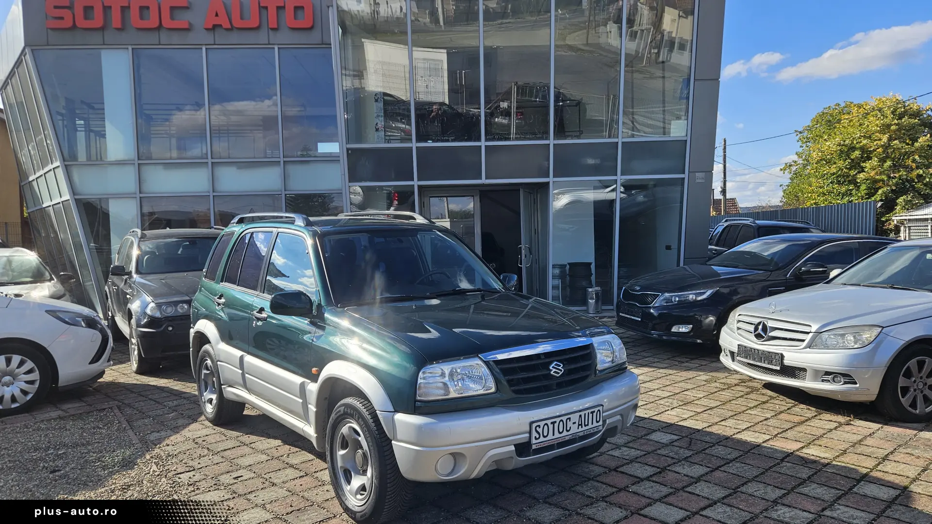 Suzuki grand voiara 2.0