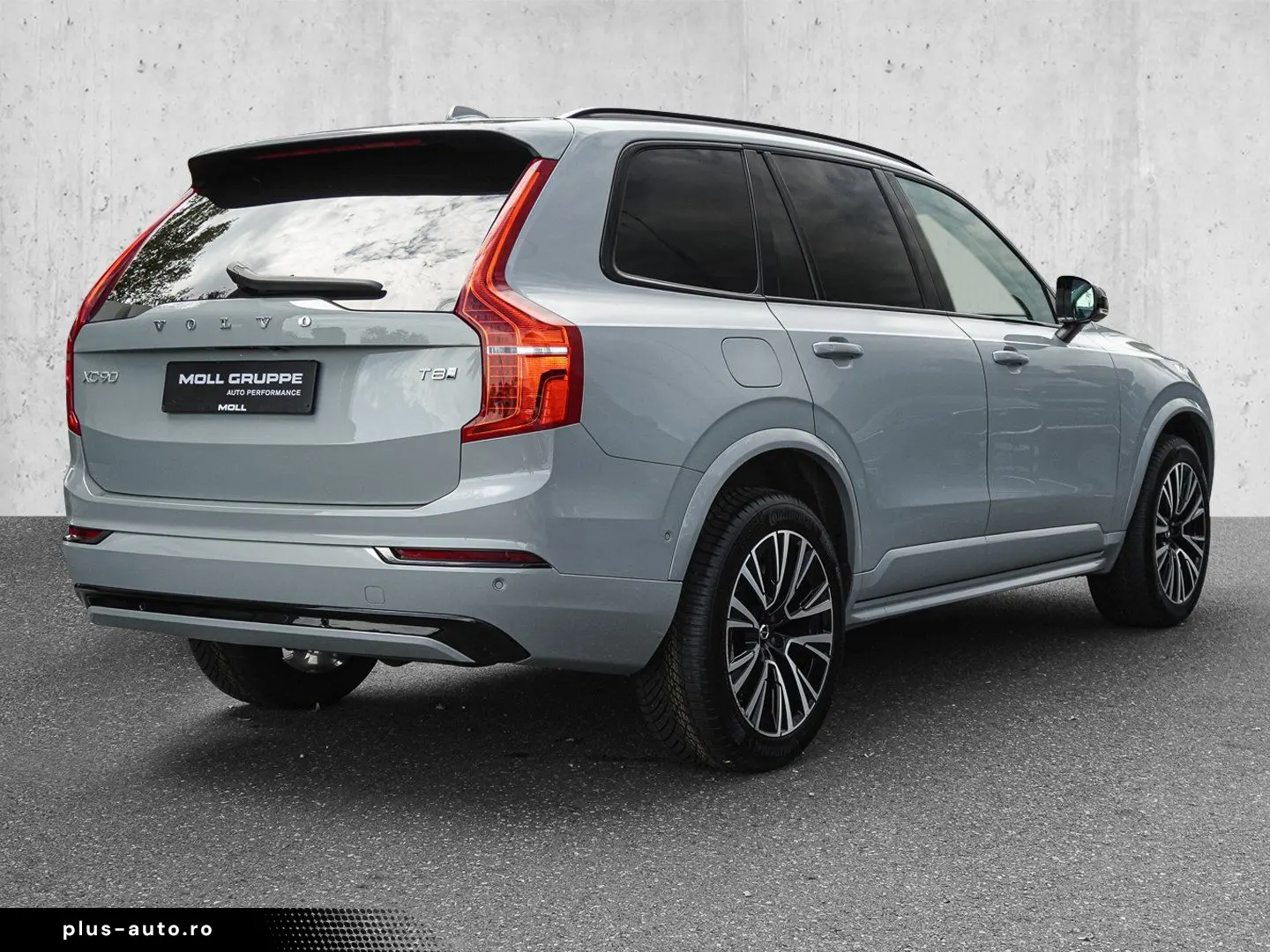 VOLVO XC90 T8 AWD Plus Dark Plug-in Hybrid PANO 360