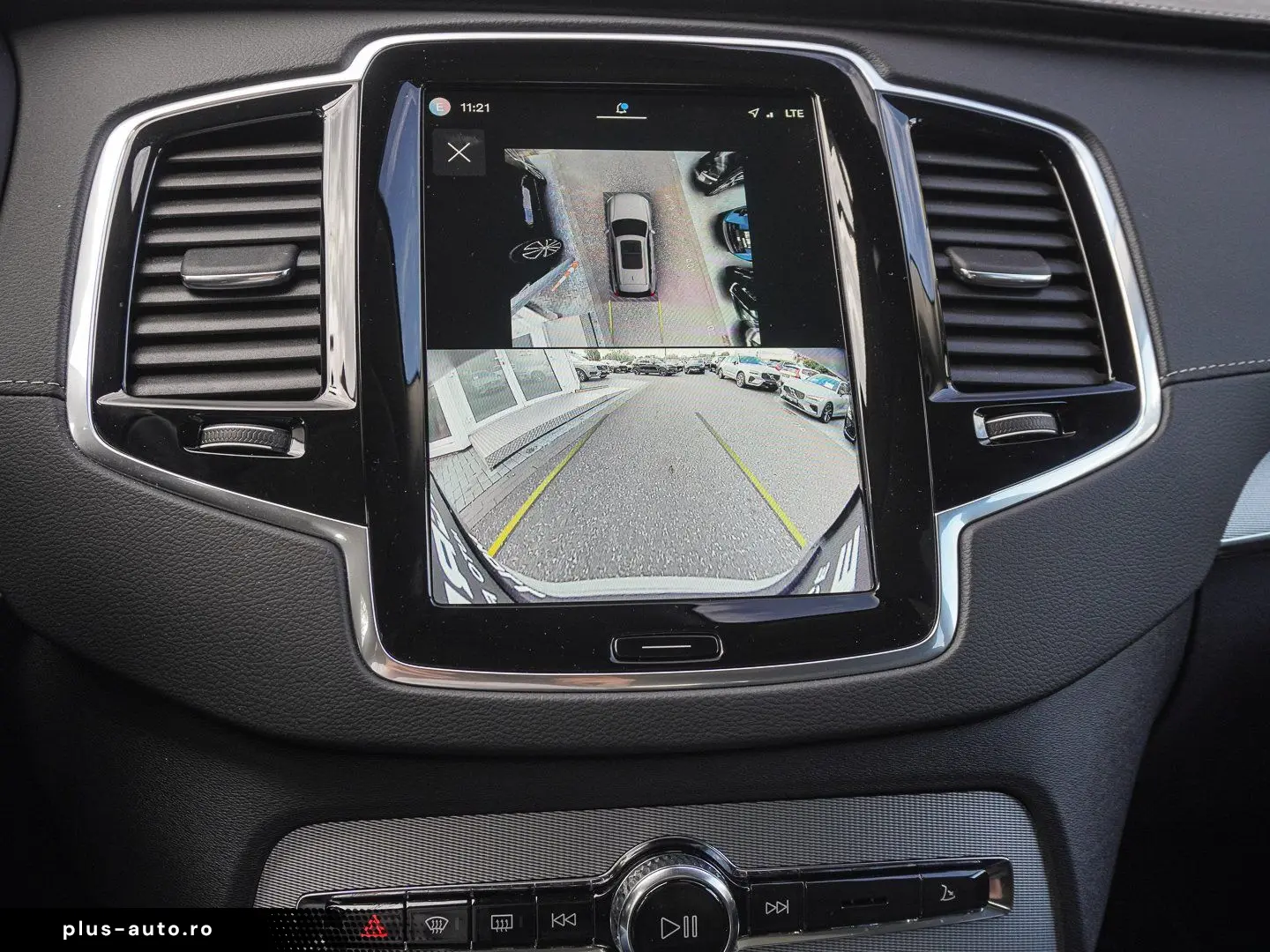VOLVO XC90 T8 AWD Plus Dark Plug-in Hybrid PANO 360