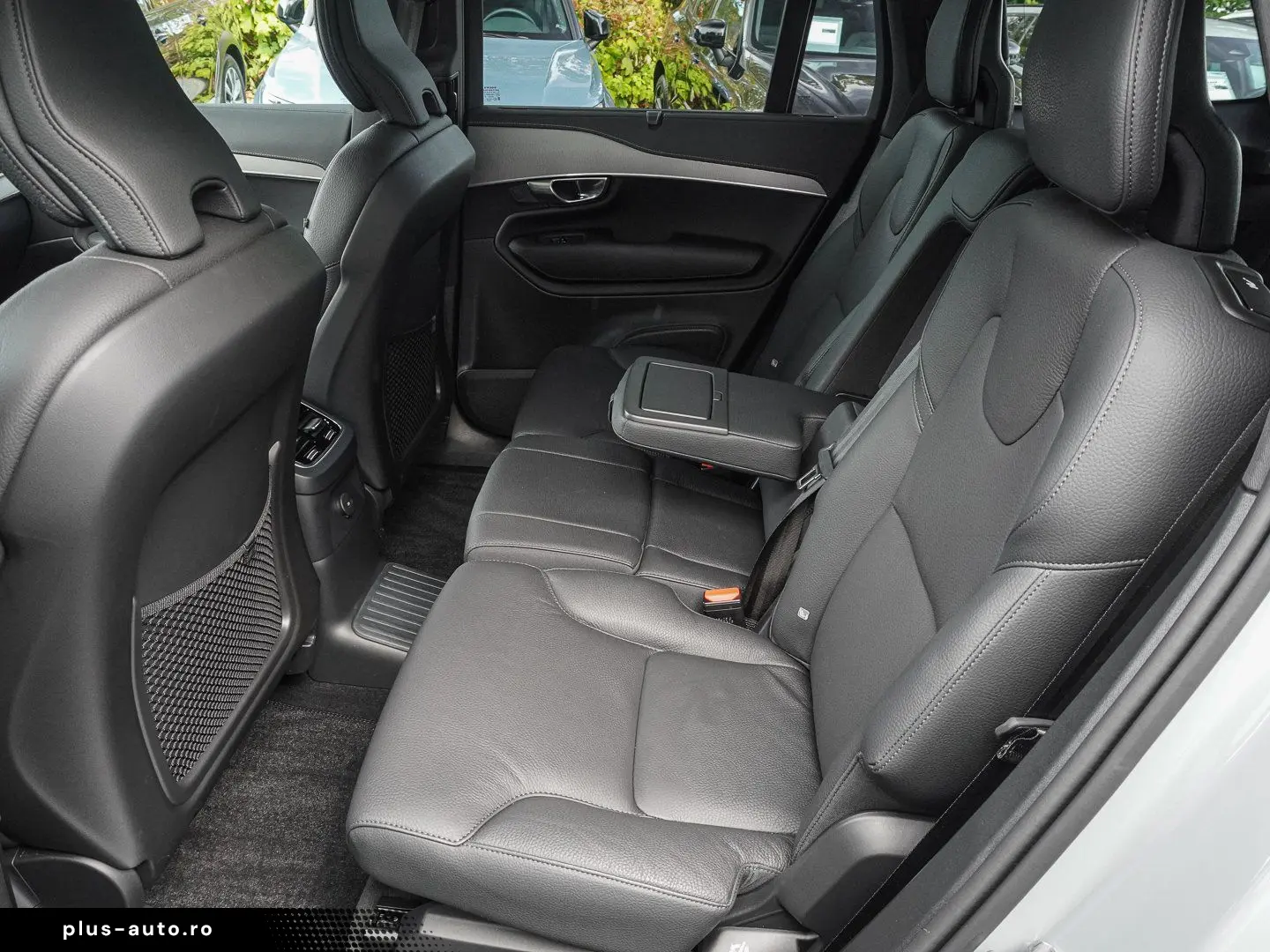 VOLVO XC90 T8 AWD Plus Dark Plug-in Hybrid PANO 360
