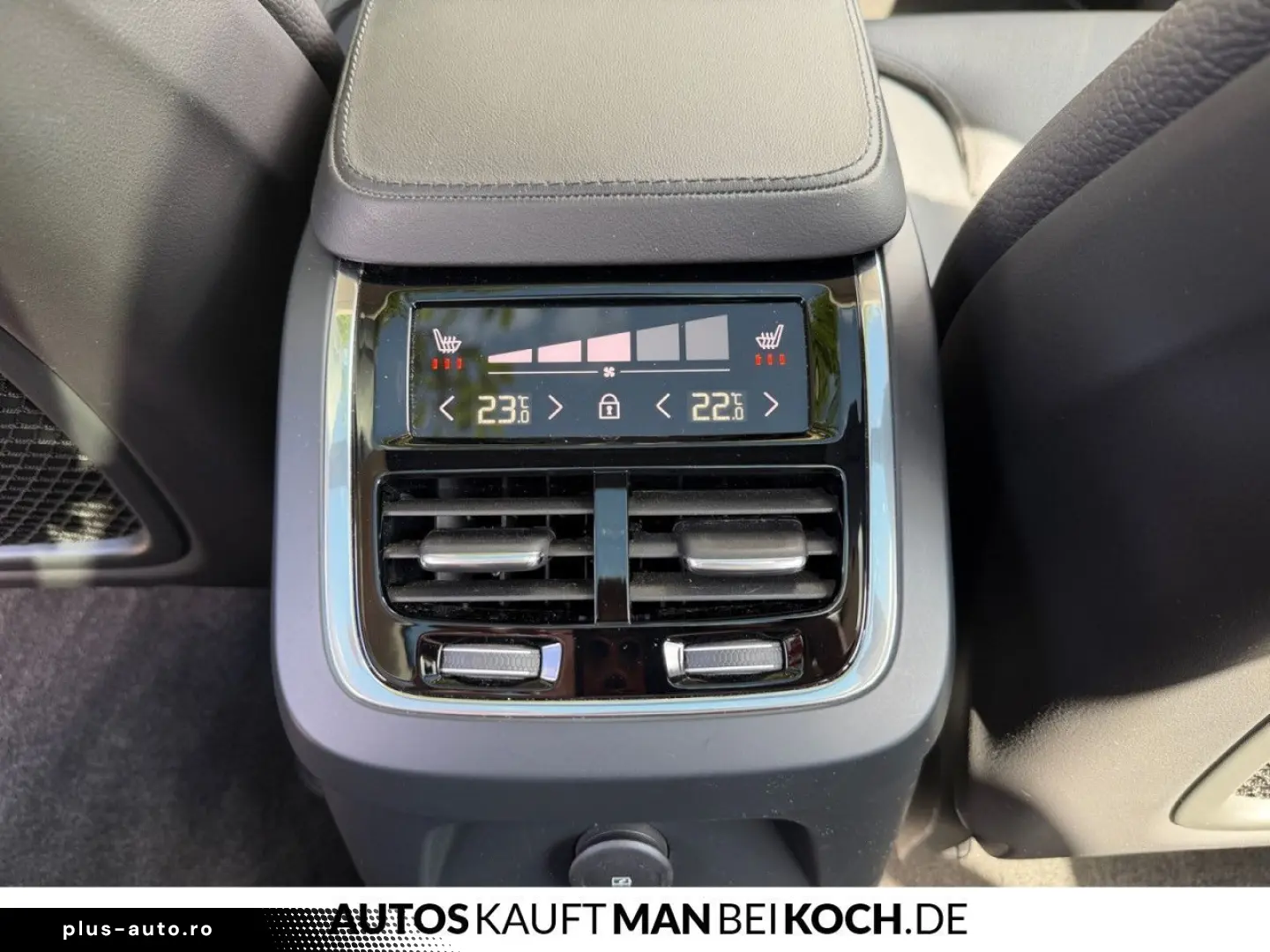VOLVO XC90 T8 AWD Ultra Dark ACC BLIS HUD PANO H K LED