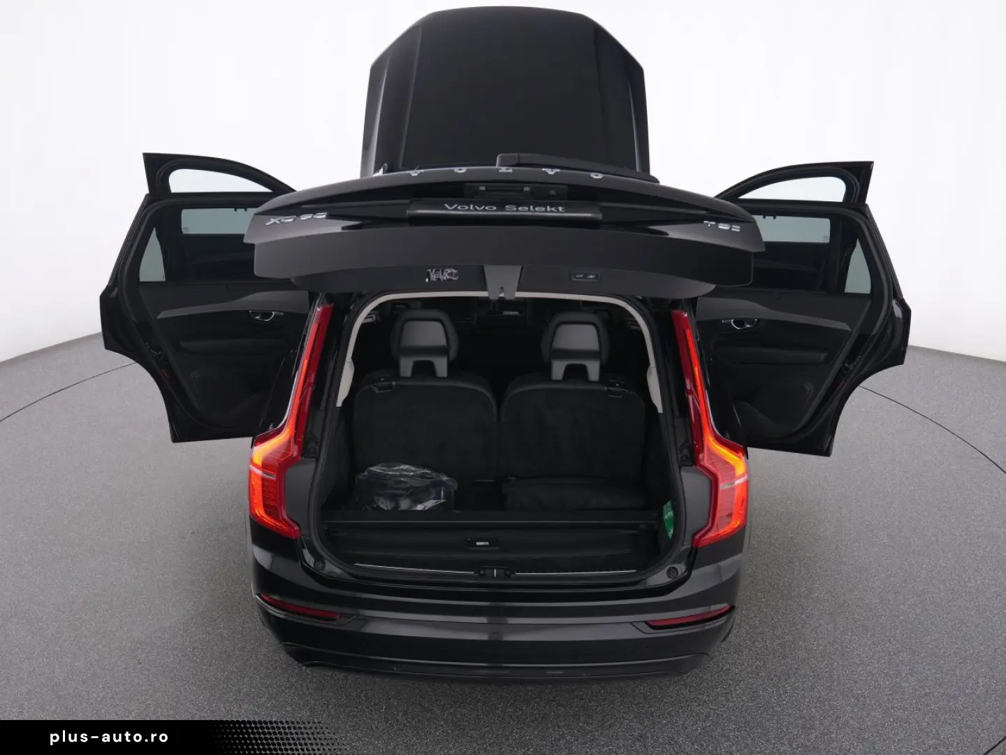 VOLVO XC90 T8 Recharge Ultra Dark AHK FOURC PANO