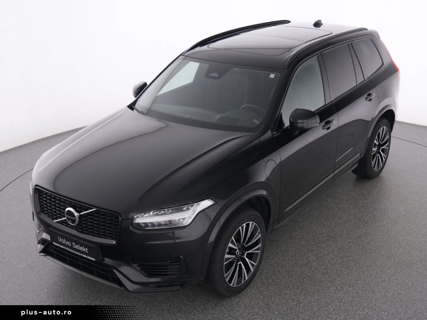 VOLVO XC90 T8 Recharge Ultra Dark AHK FOURC PANO