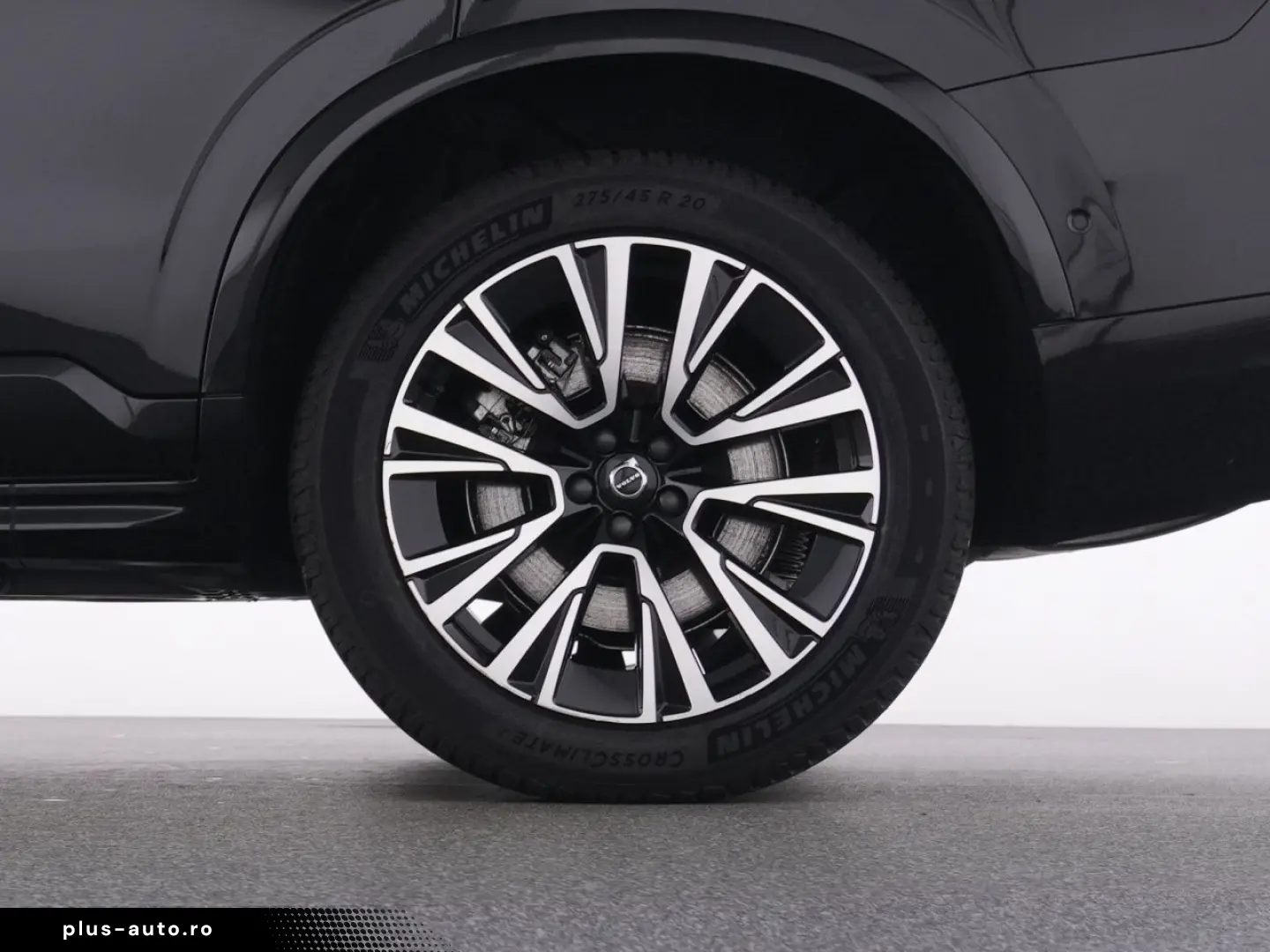 VOLVO XC90 T8 Recharge Ultra Dark AHK FOURC PANO