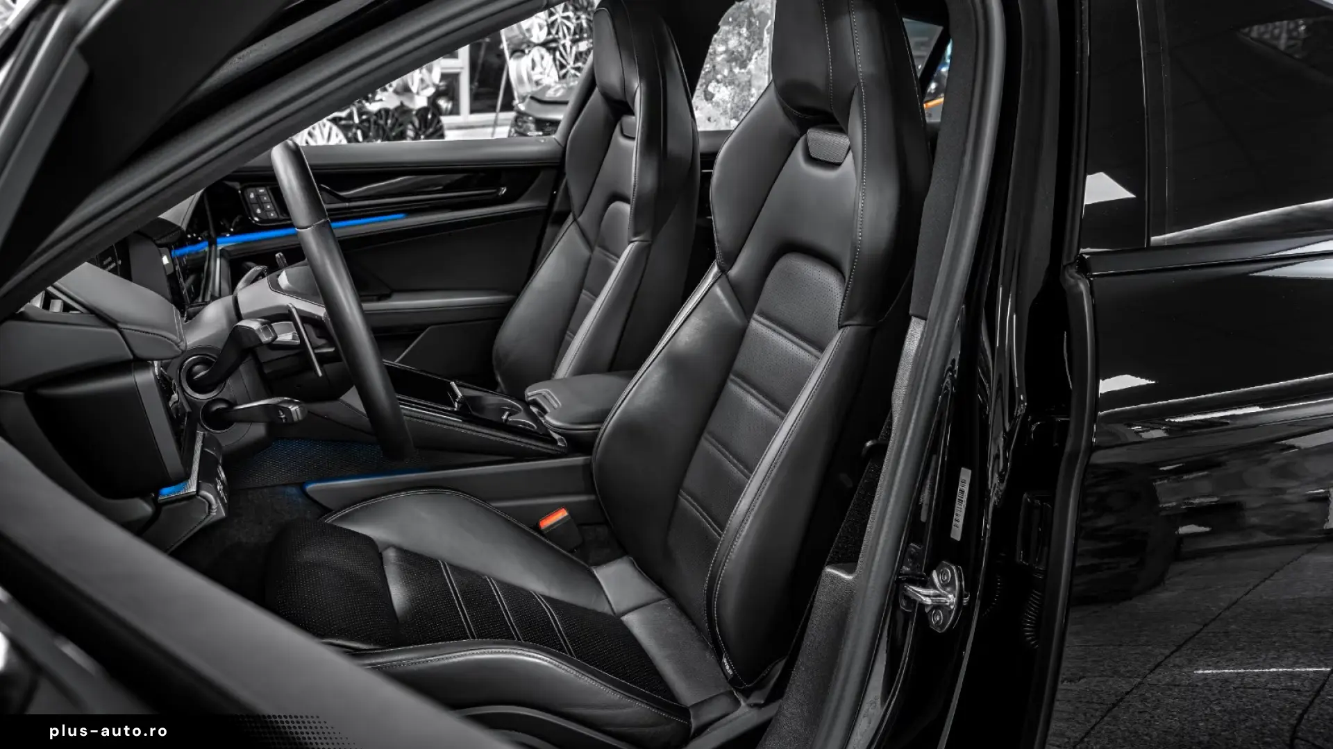 Porsche Panamera 4 972   AIR SUSPENSION • HD MATRIX LED