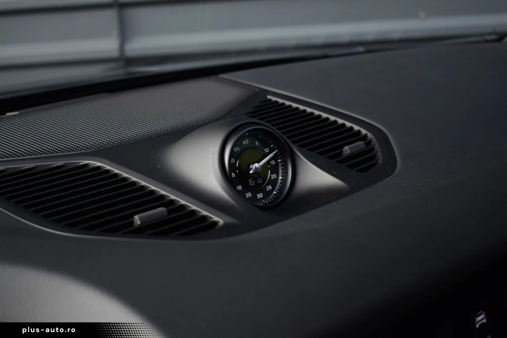 PORSCHE Cayenne 3.0 E-Hybrid SportDesign   Panorama   22