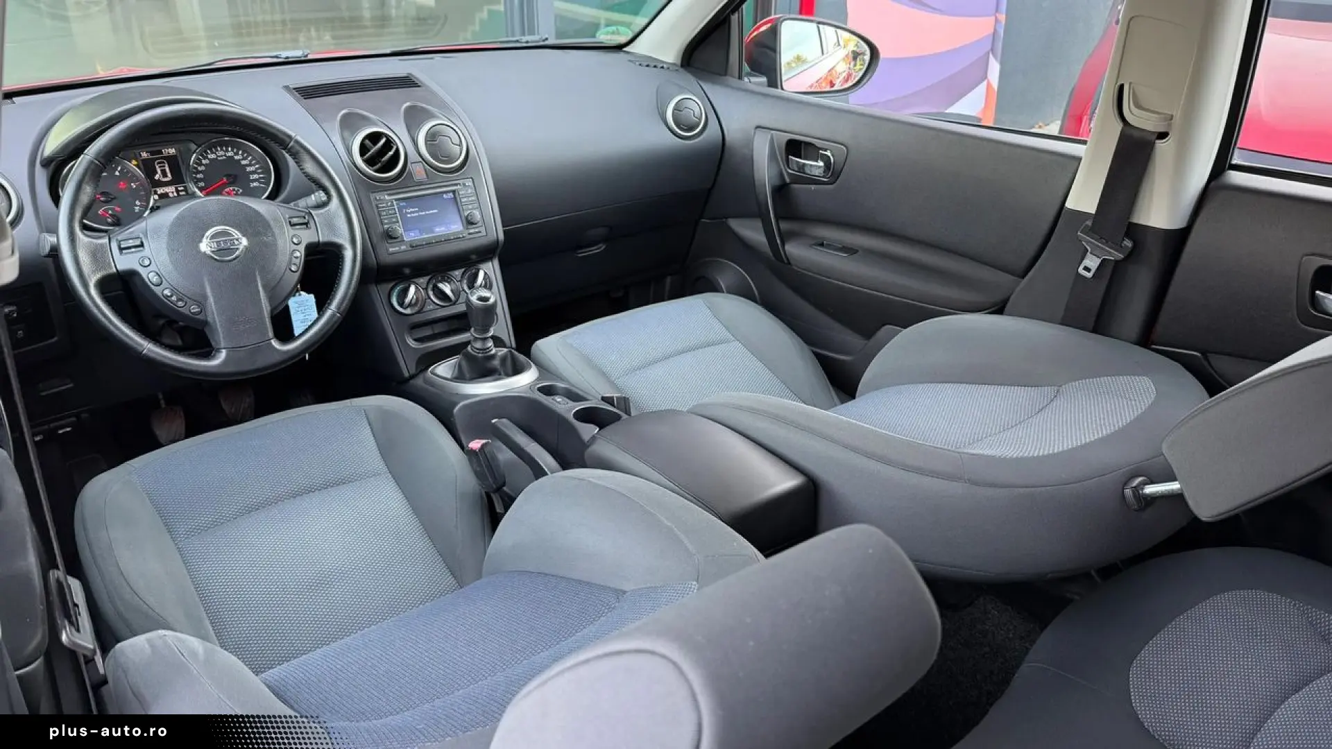 Nissan Qashqai-2