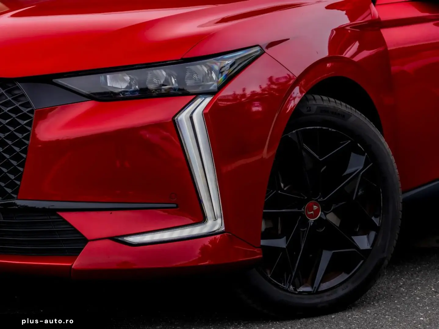 Ds-Automobiles Dsa-Ds4