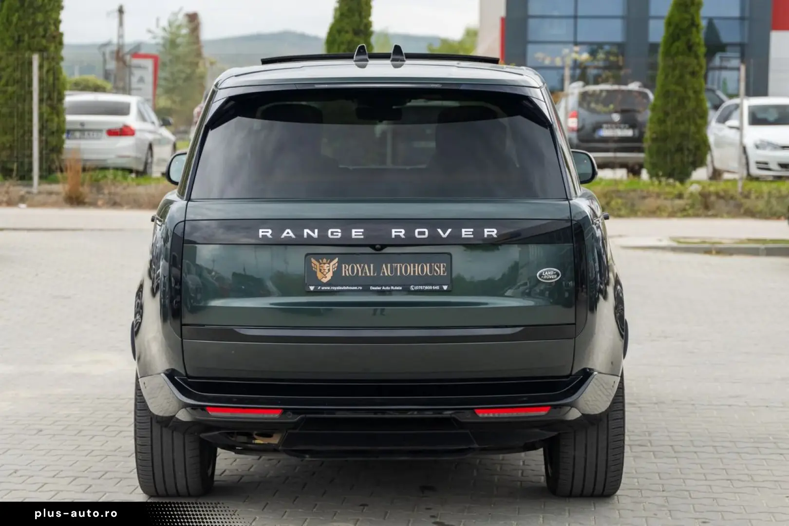 Land-Rover Range-Rover