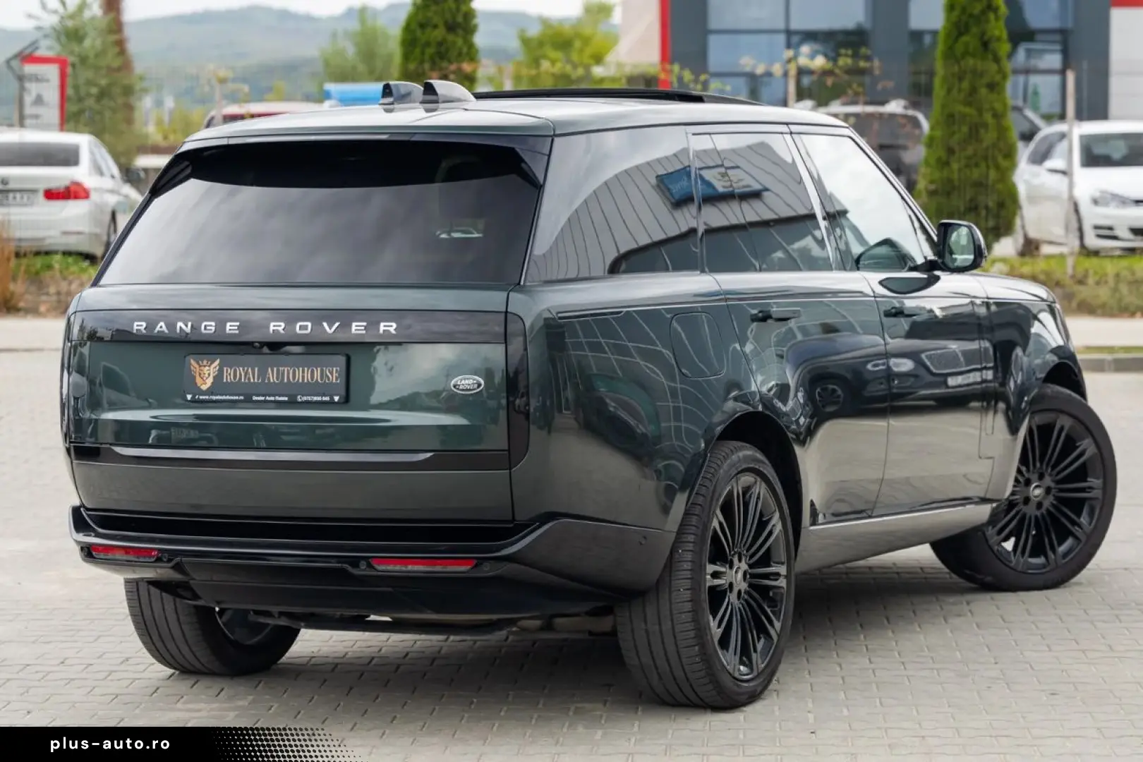 Land-Rover Range-Rover