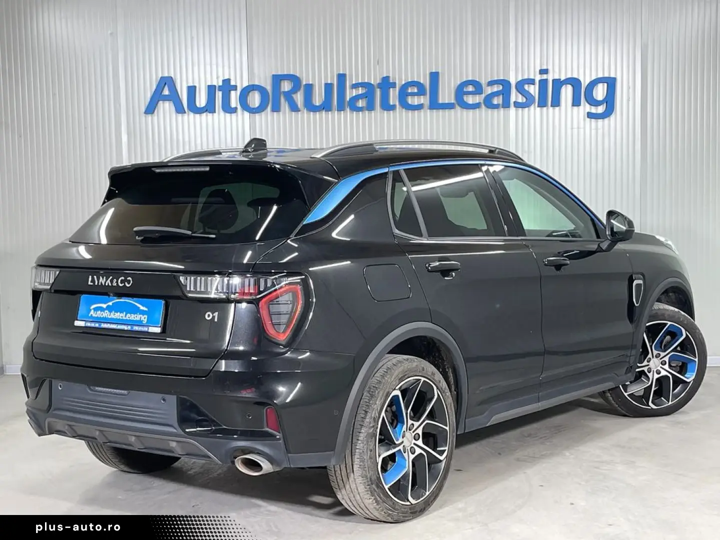 Lynk-Co 01
