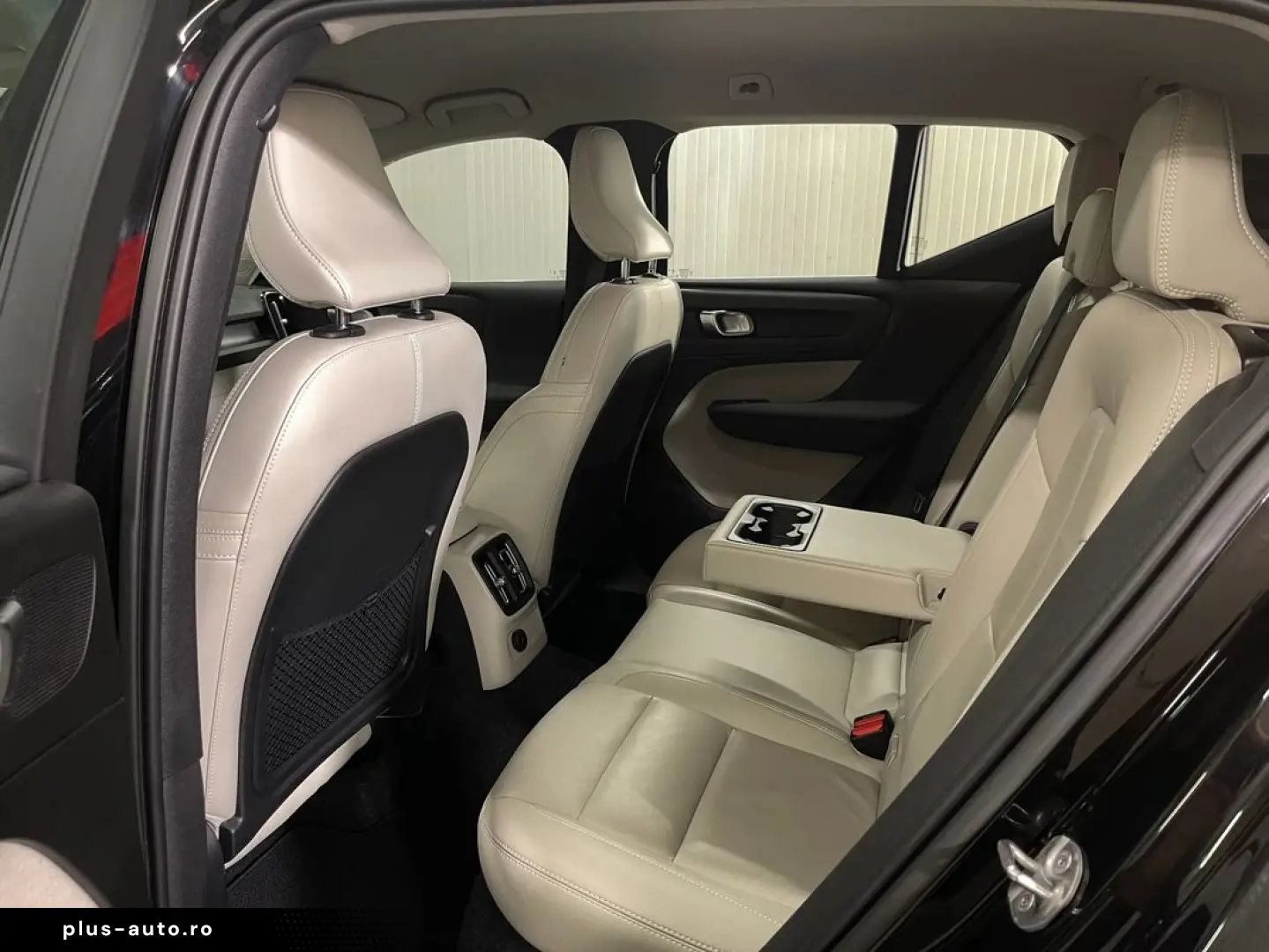 Volvo Xc-40