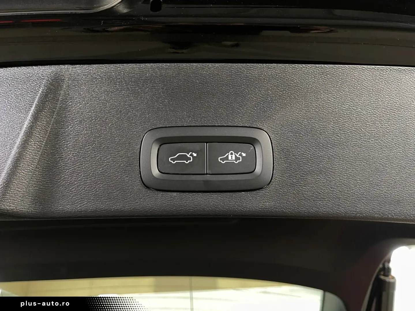 Volvo Xc-40