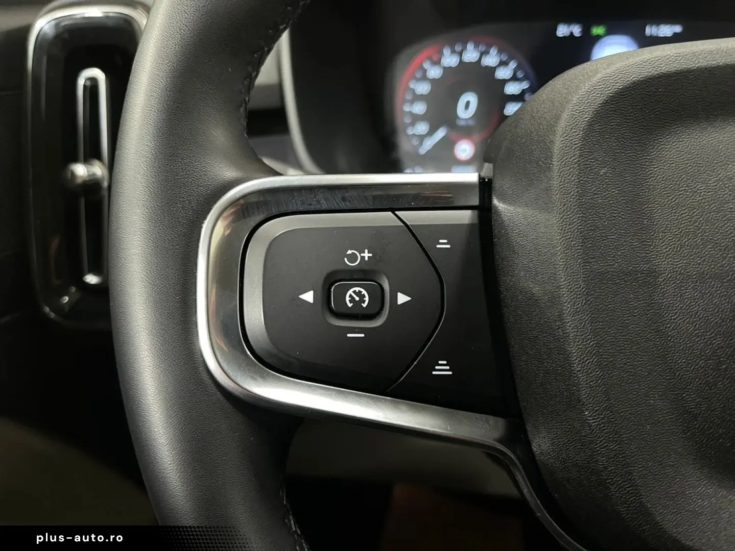 Volvo Xc-40
