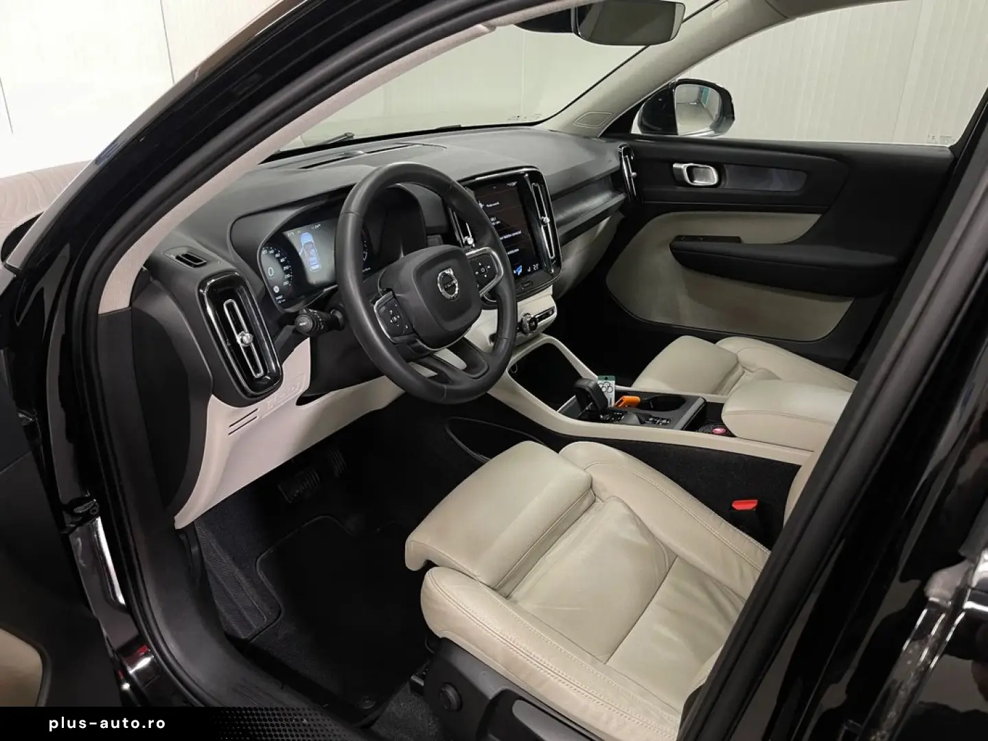 Volvo Xc-40