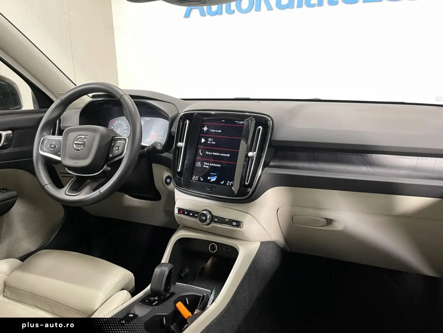 Volvo Xc-40