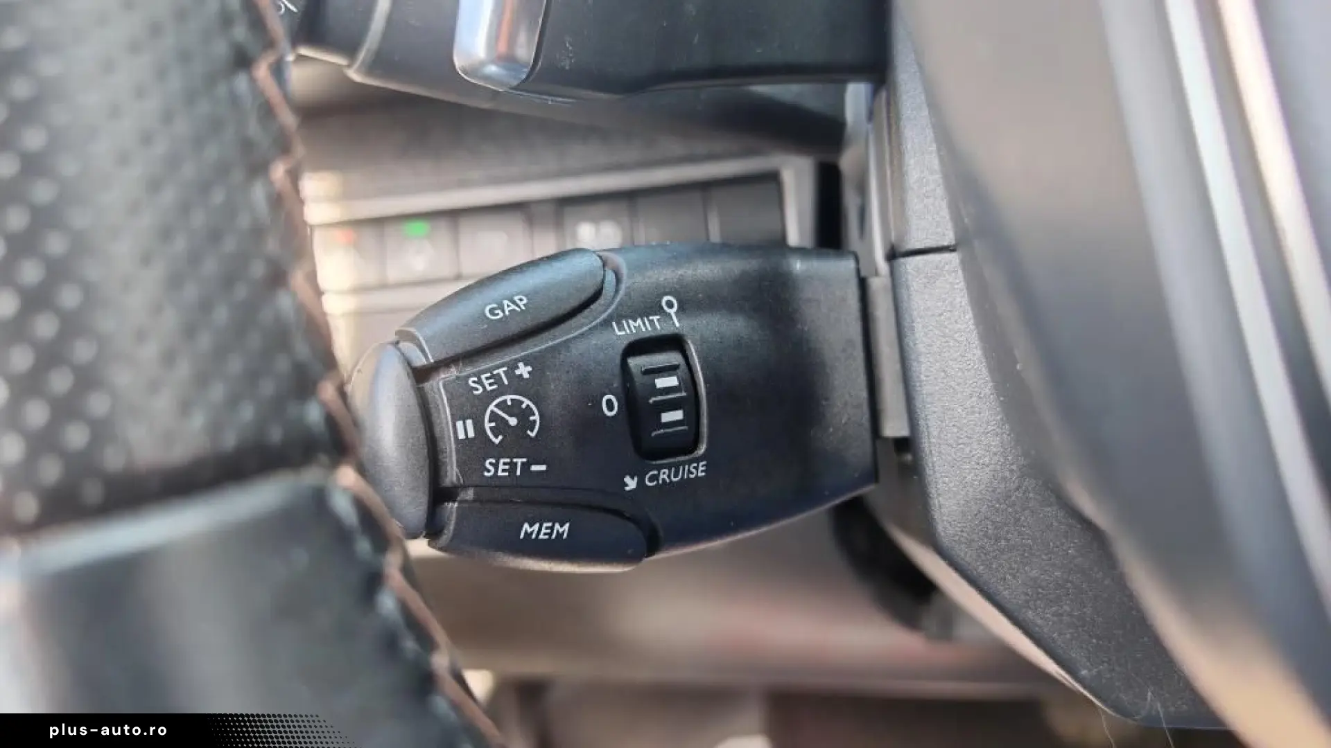 Peugeot 3008 GT-line Plugin Hybrid 4x4 Automat 2020 - Rate