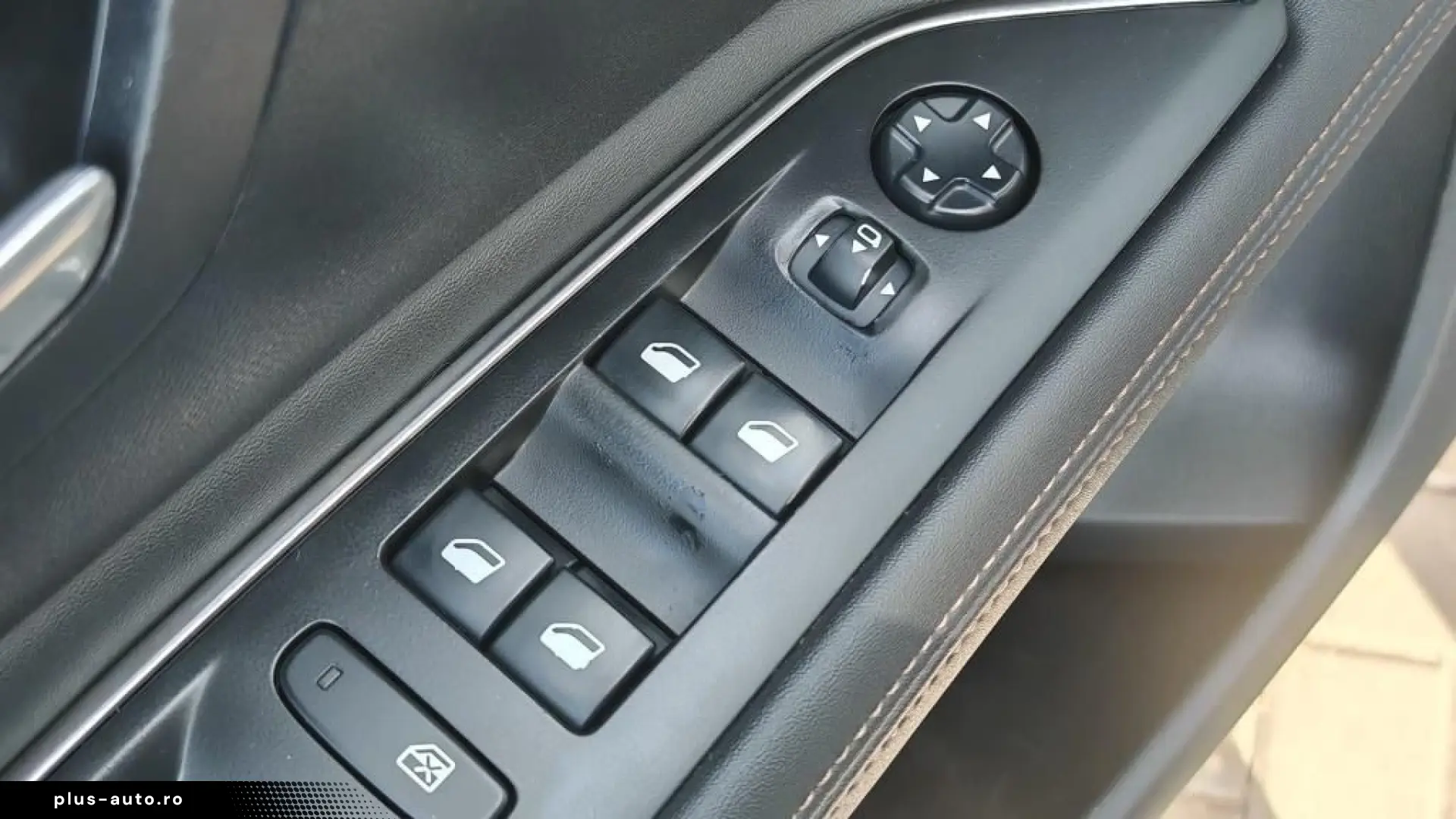 Peugeot 3008 GT-line Plugin Hybrid 4x4 Automat 2020 - Rate