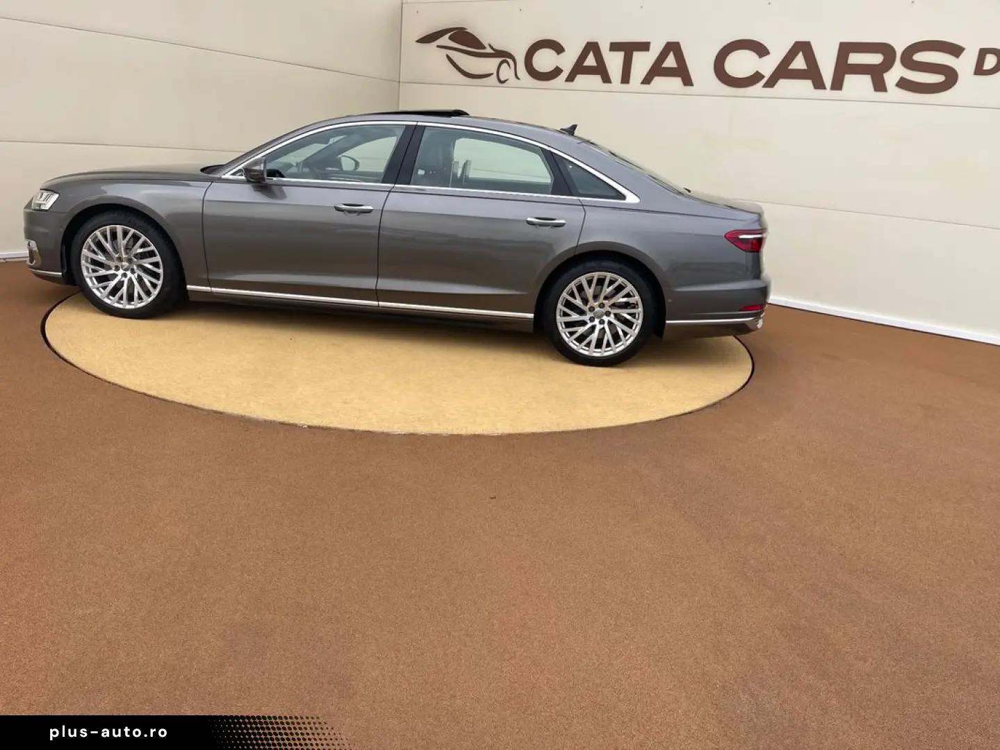 Audi A8L 55TFSI  340CP  Panoramic  B&O  Head UP  Ventilatie